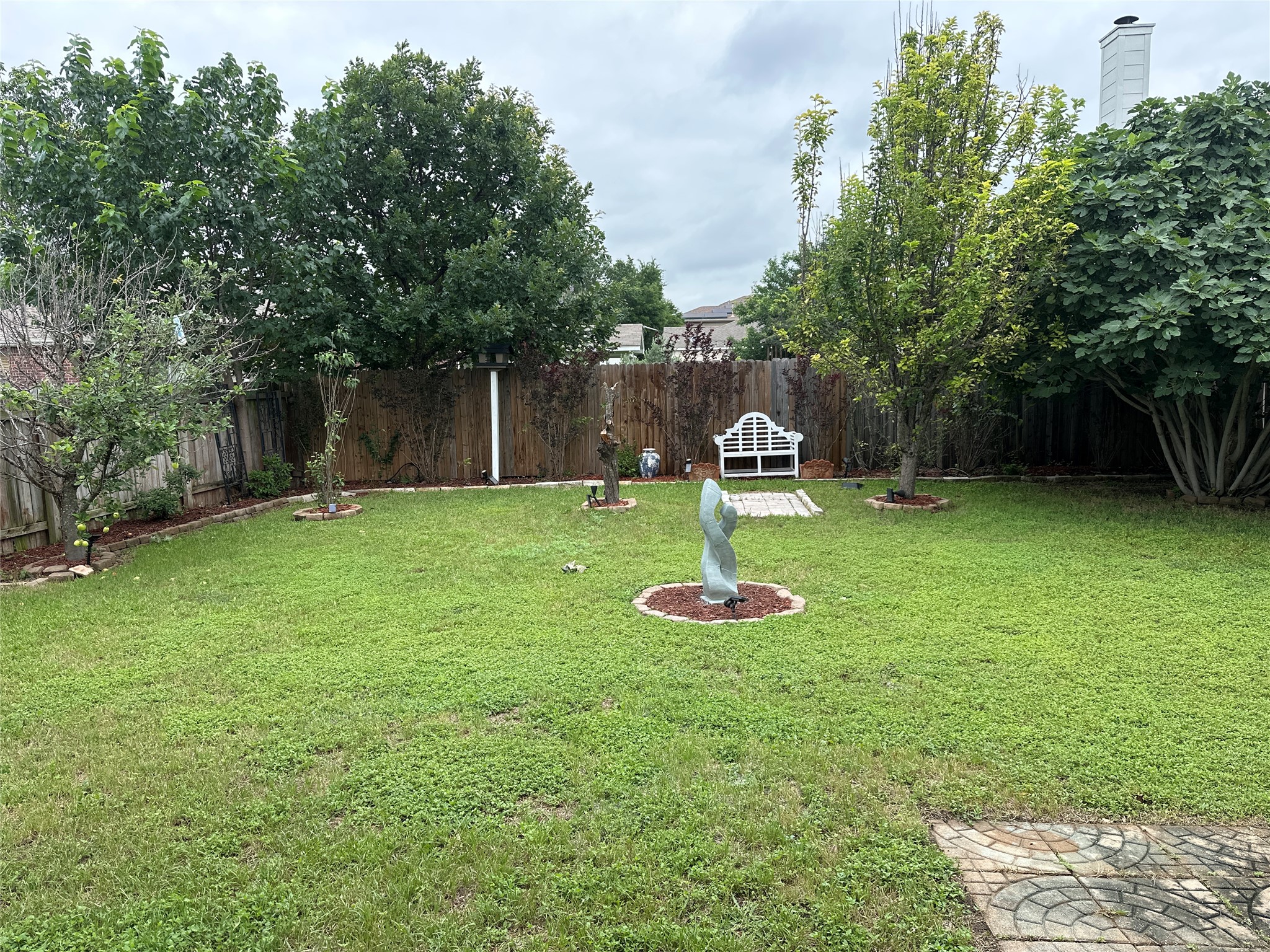 main property photo 27