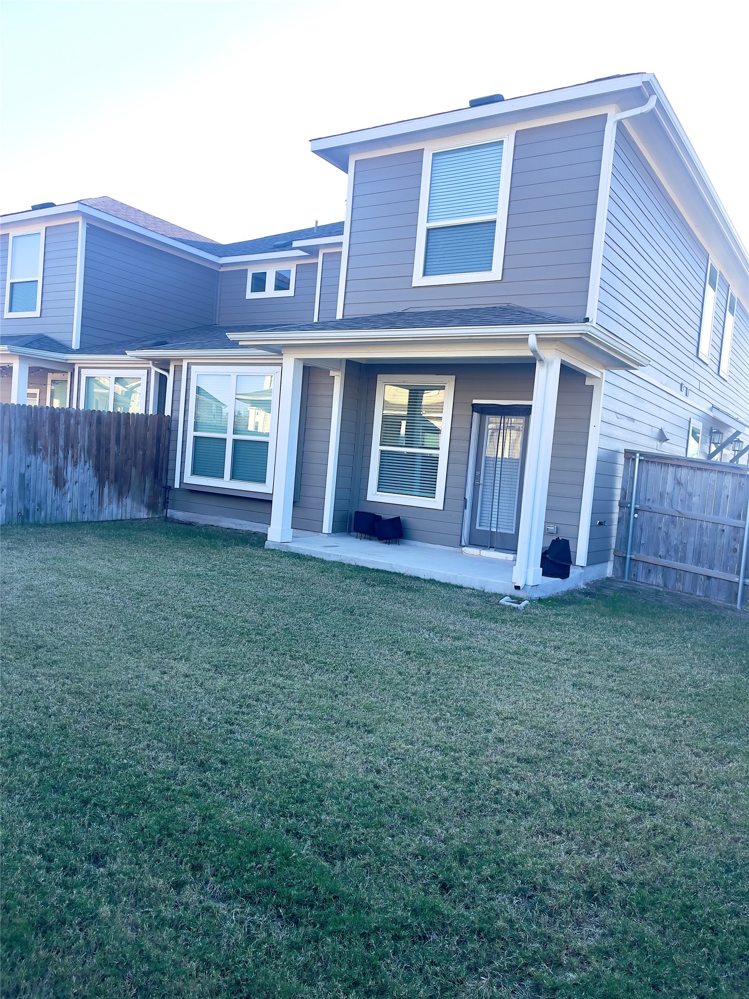 main property photo 30