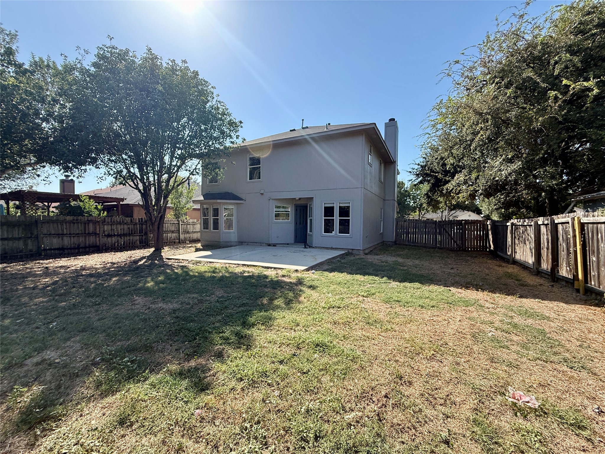 main property photo 30