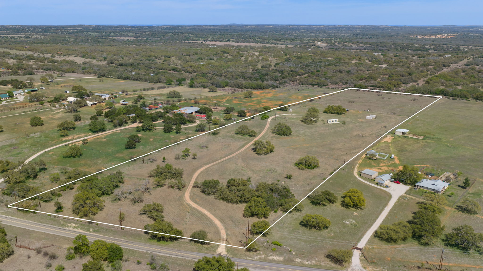 main property photo 10