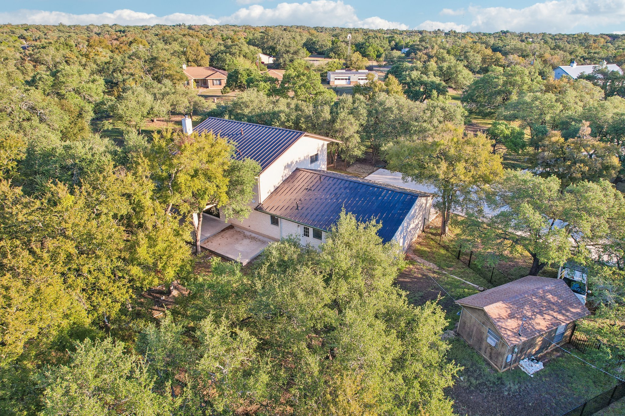 main property photo 33