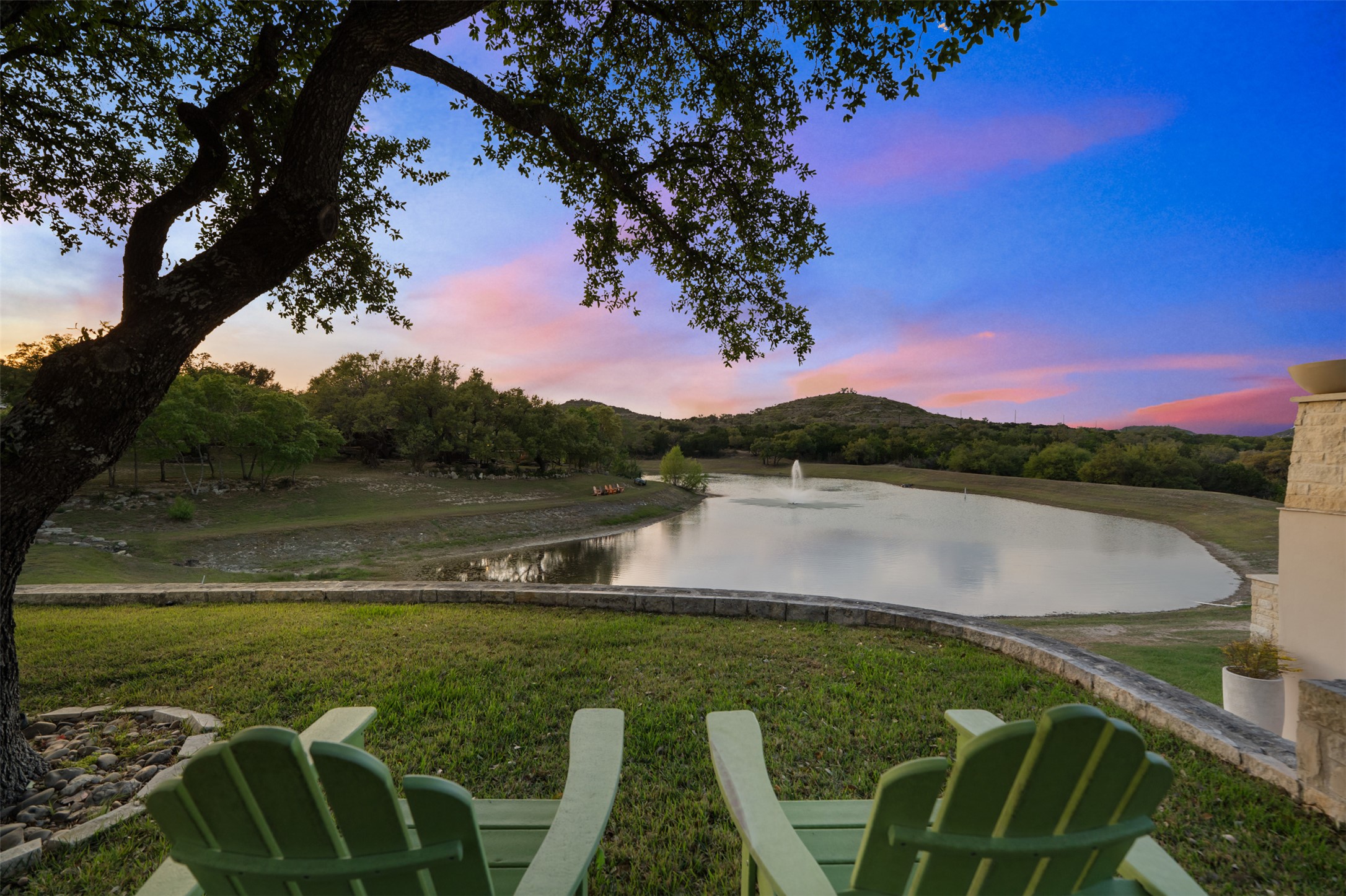 main property photo 19