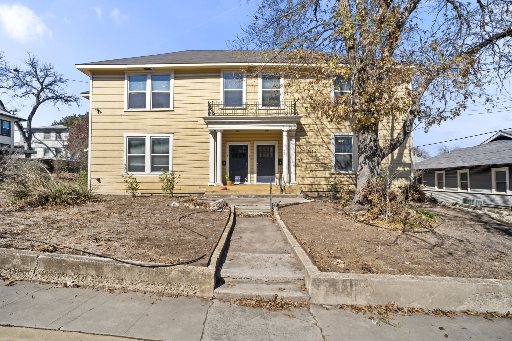 main property photo 25