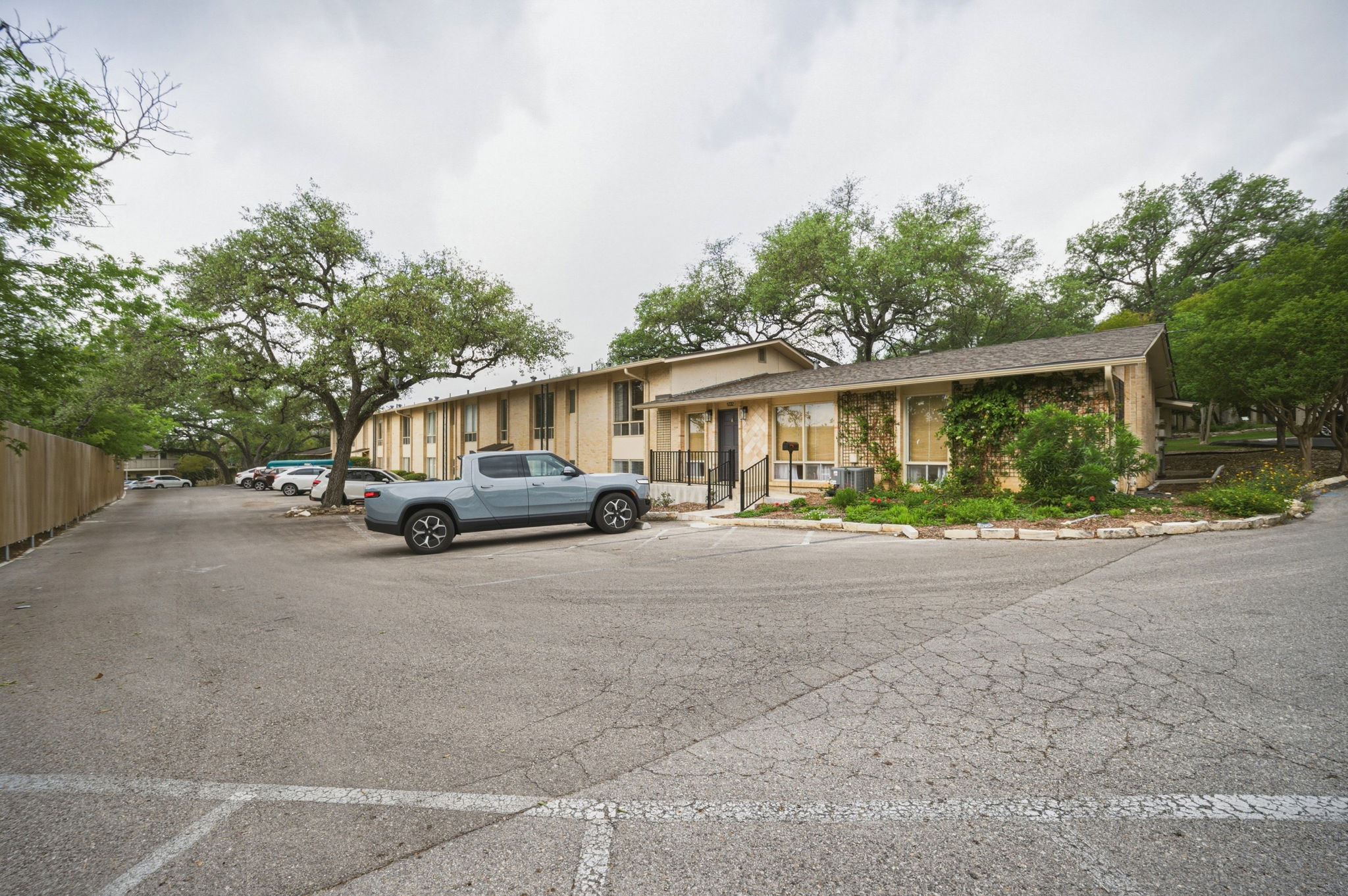 main property photo 18
