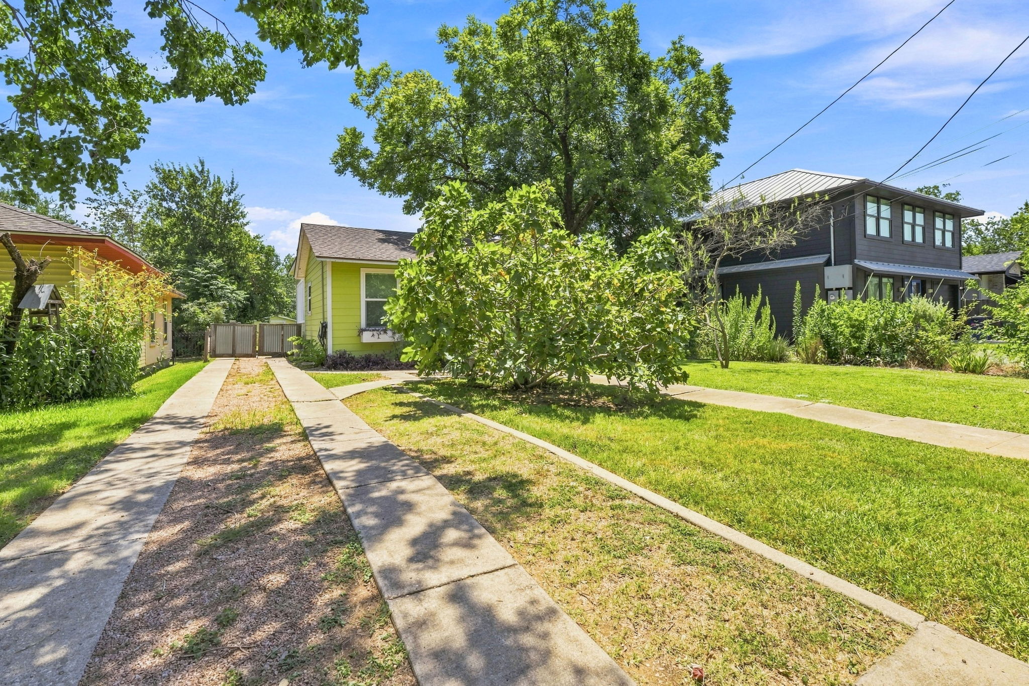 main property photo 3