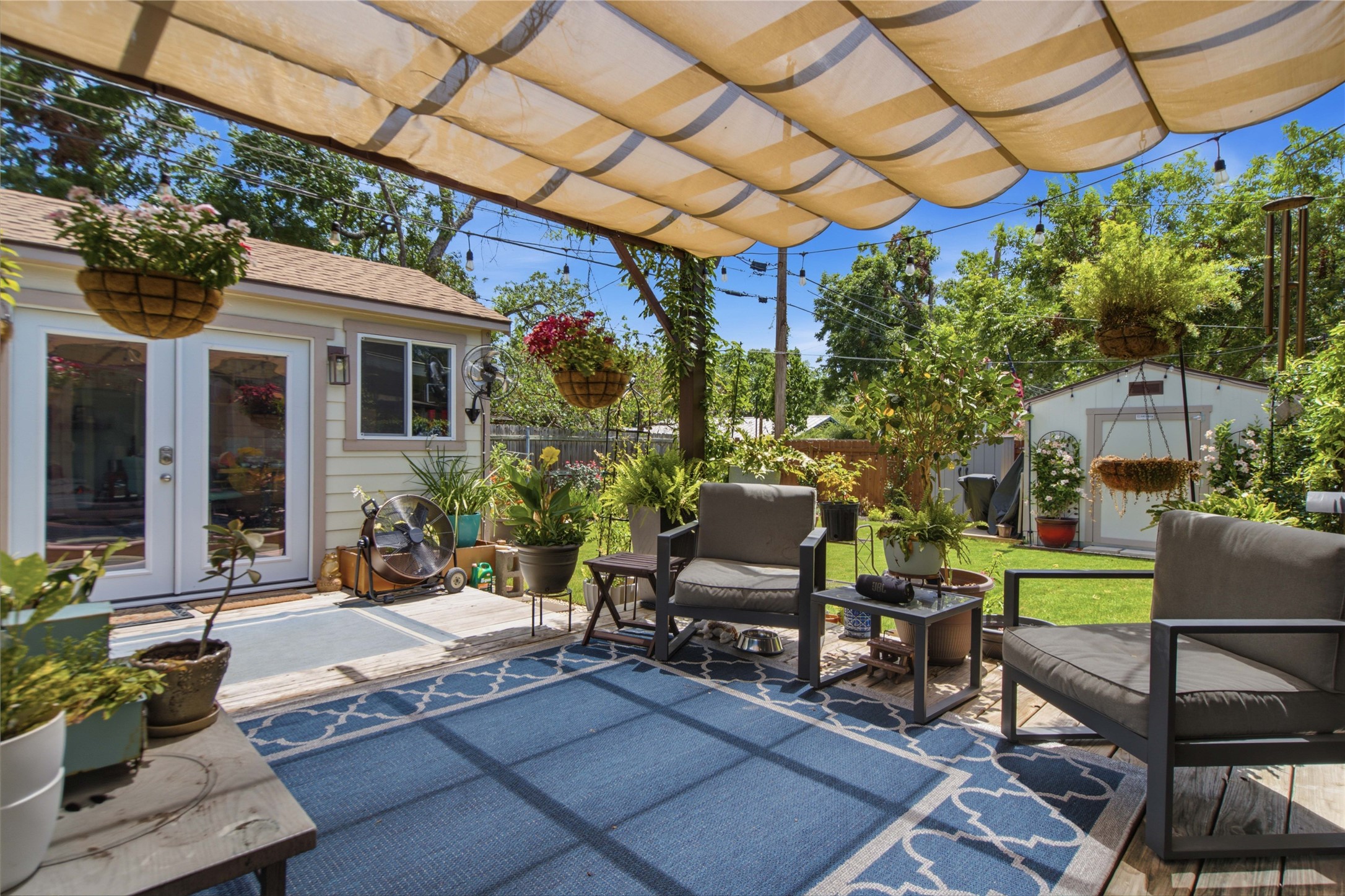 main property photo 20