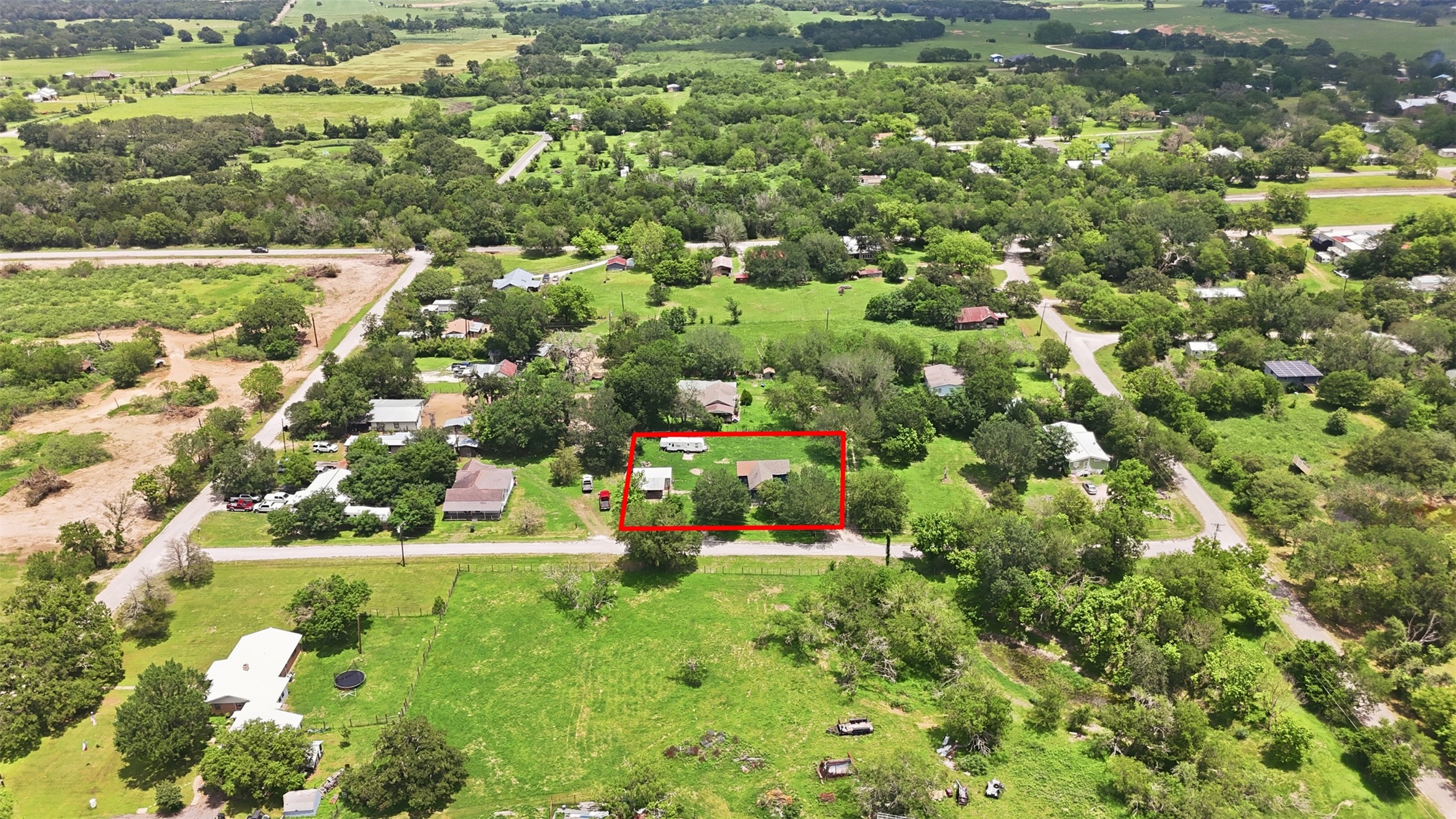 main property photo 11