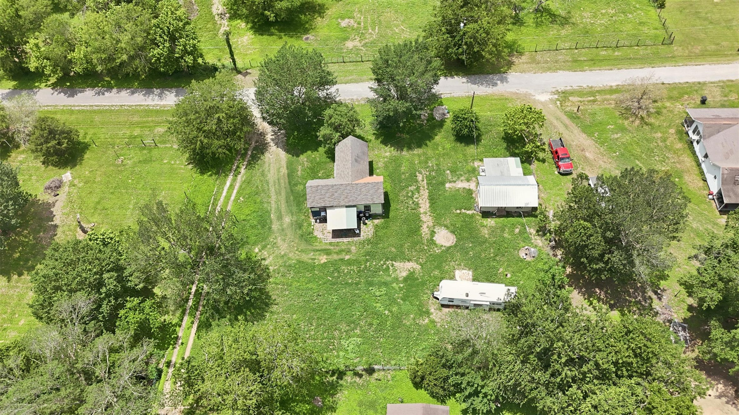 main property photo 6