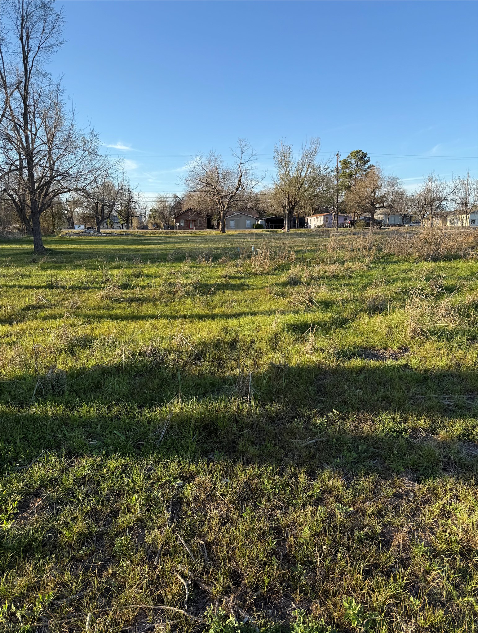 main property photo 8