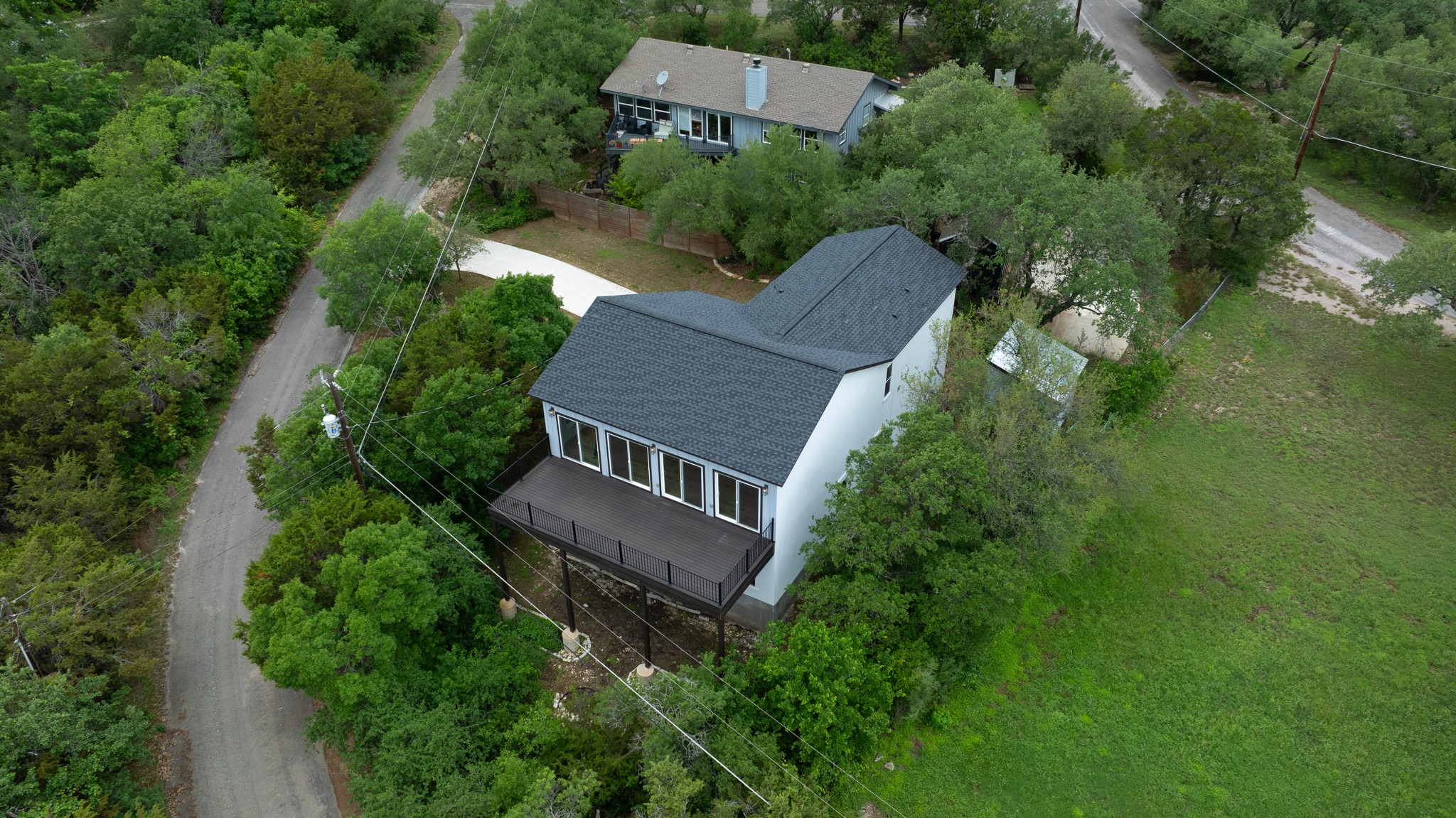 main property photo 33