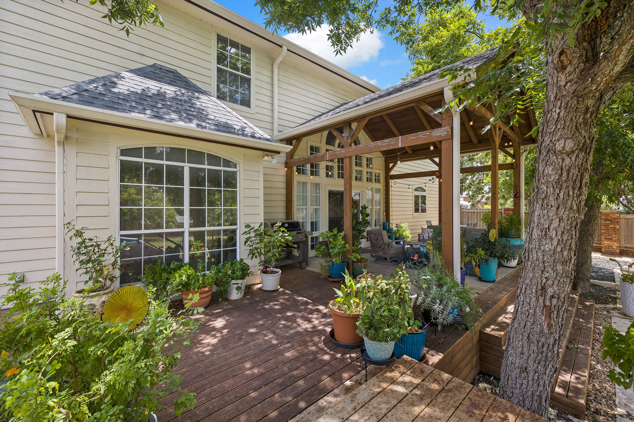 main property photo 24