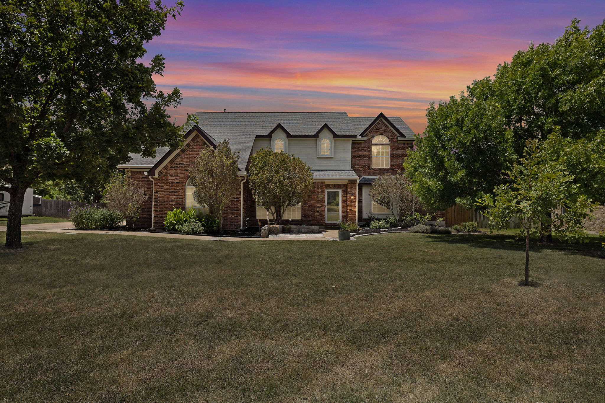 main property photo 39