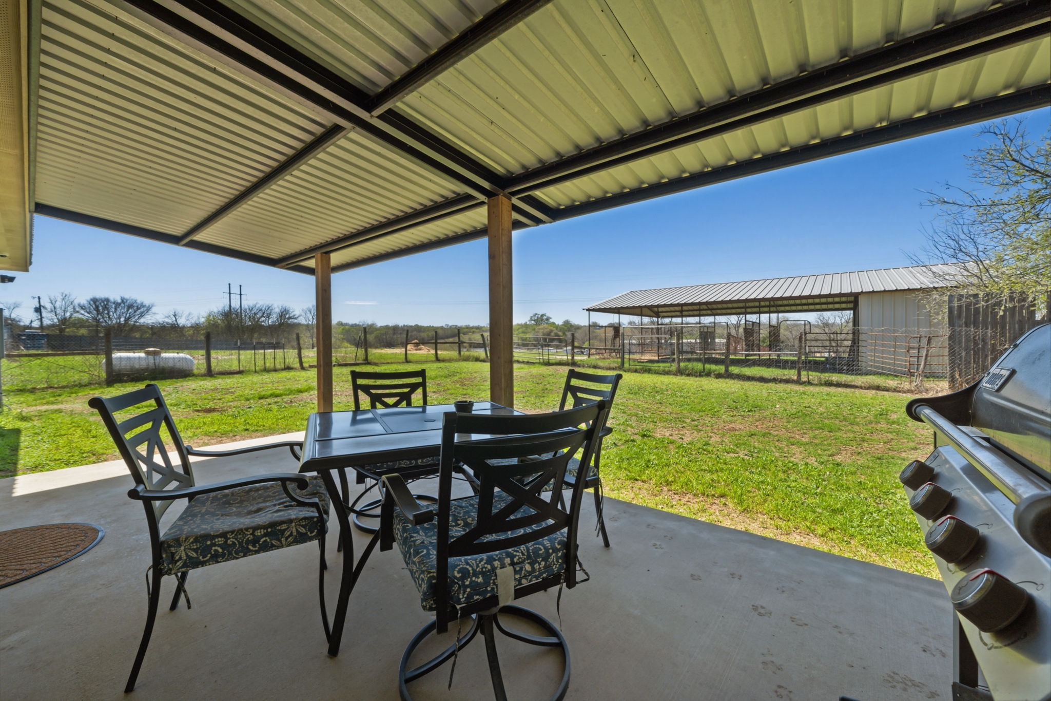 main property photo 21