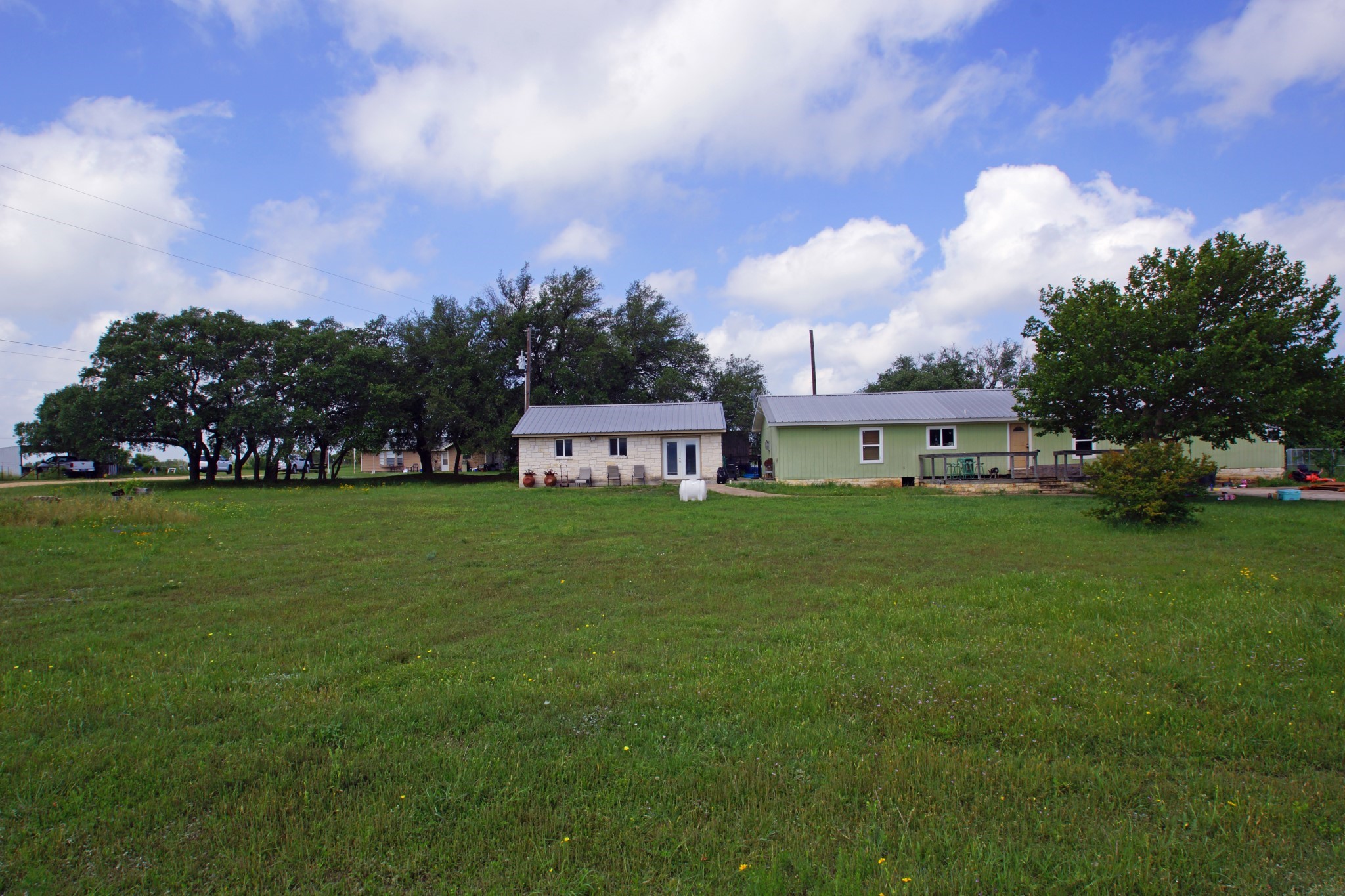 main property photo 7