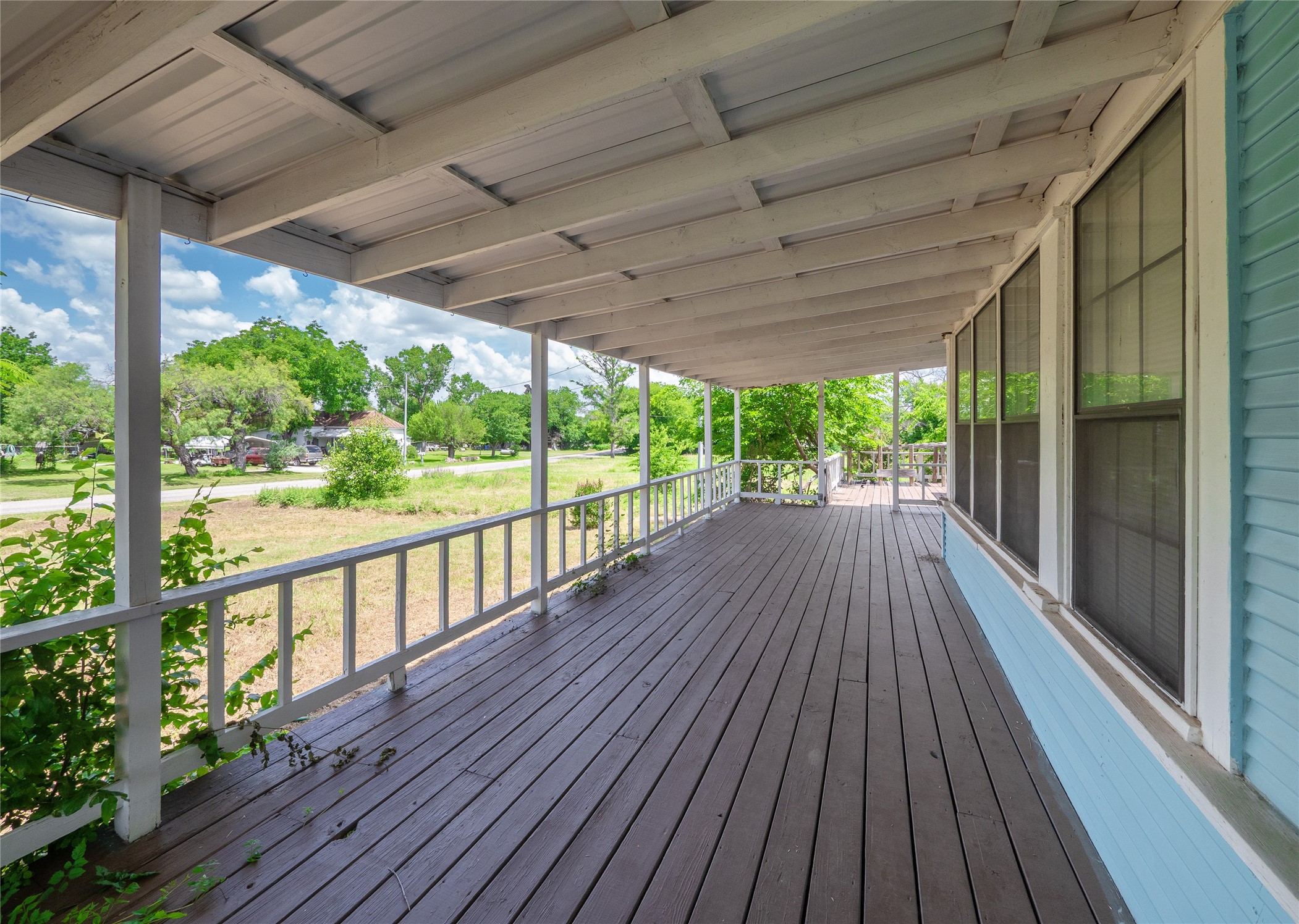 main property photo 34