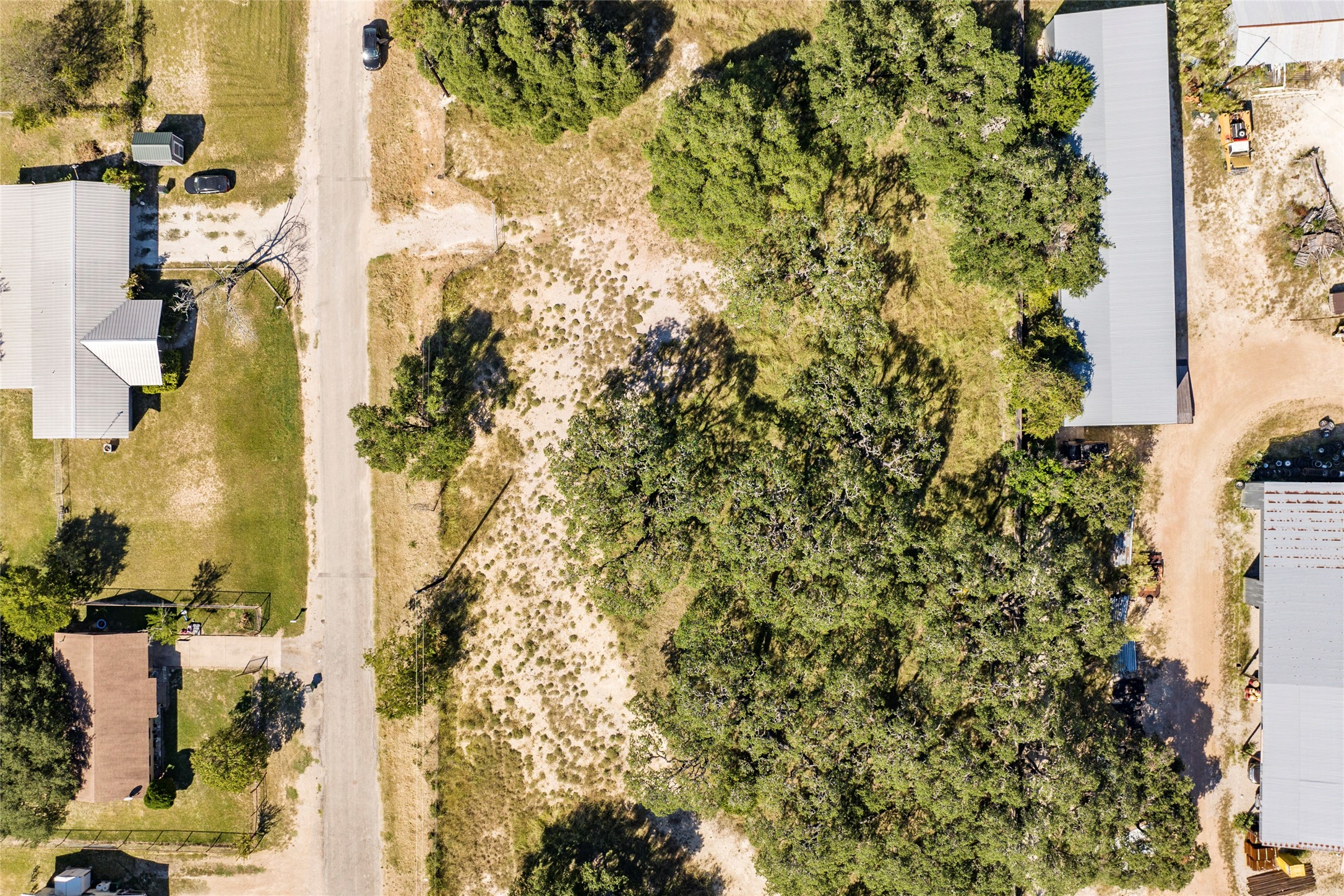 main property photo 11