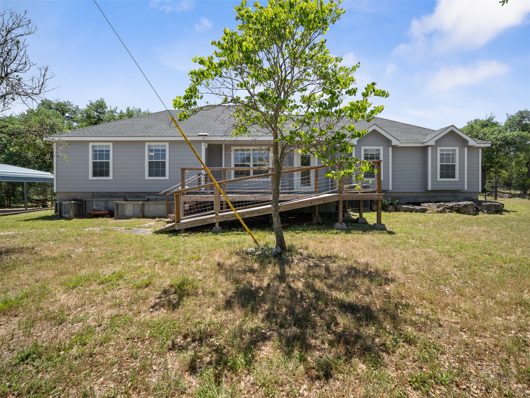 main property photo 16