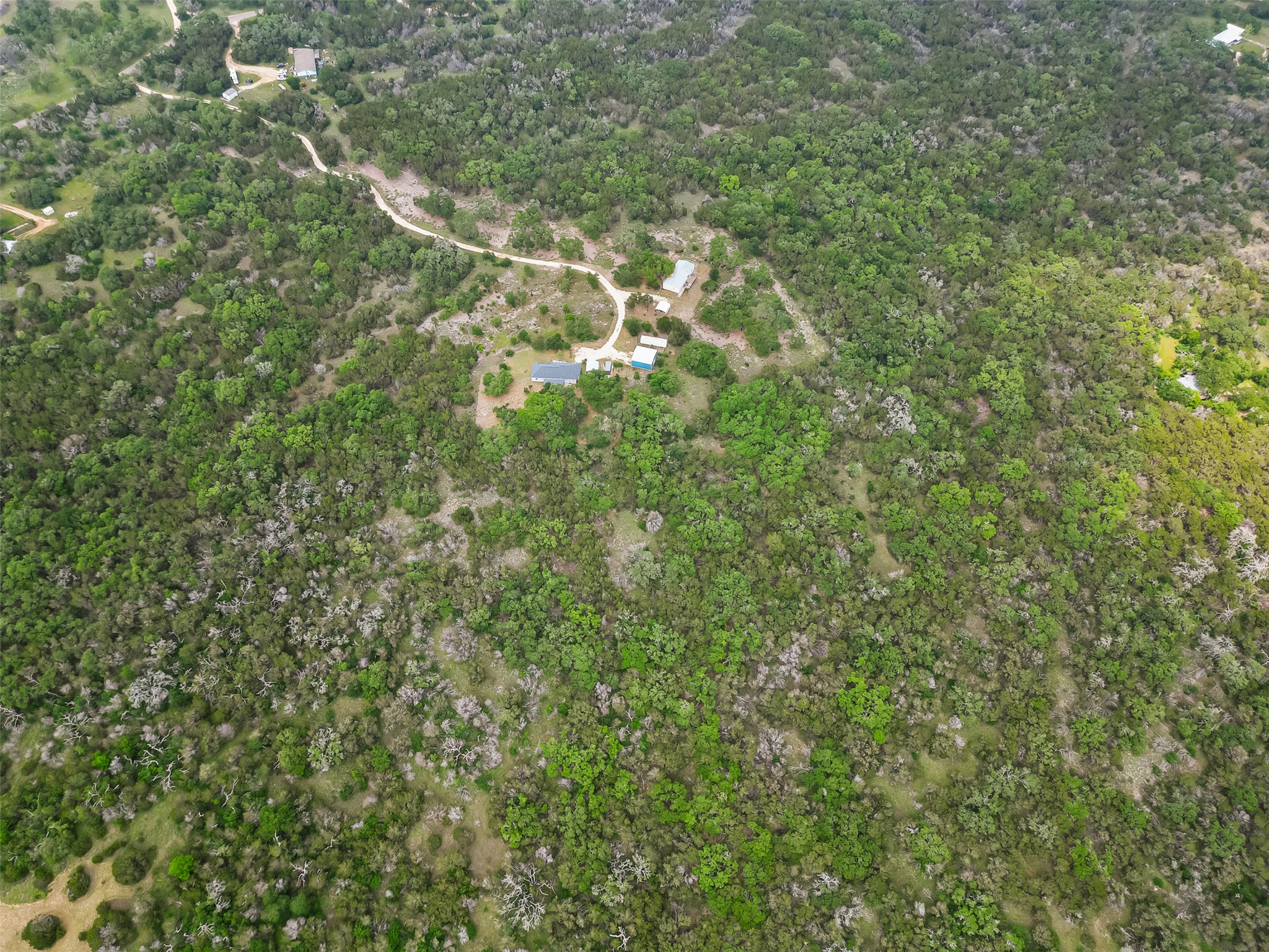 main property photo 8
