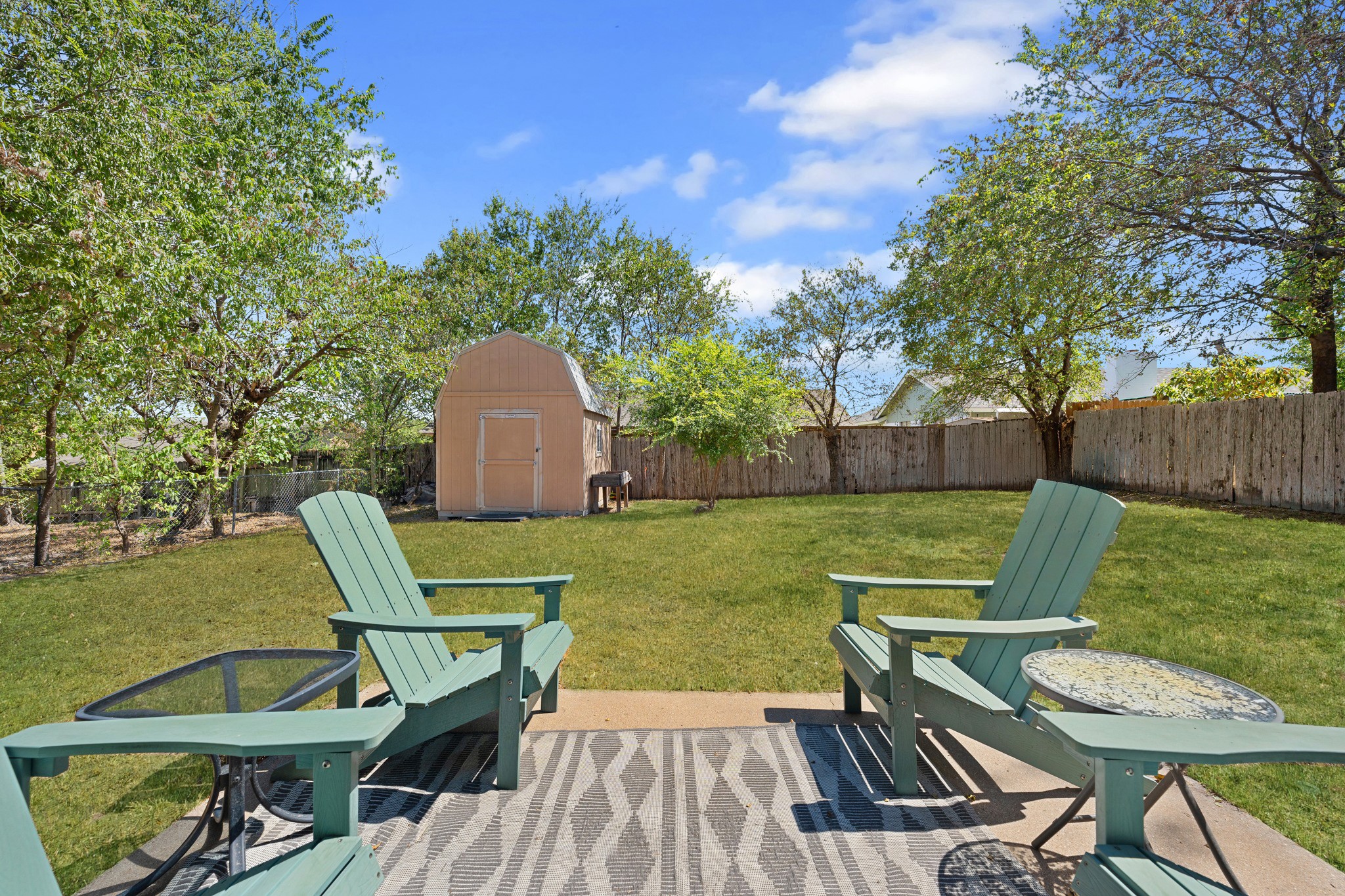 main property photo 19