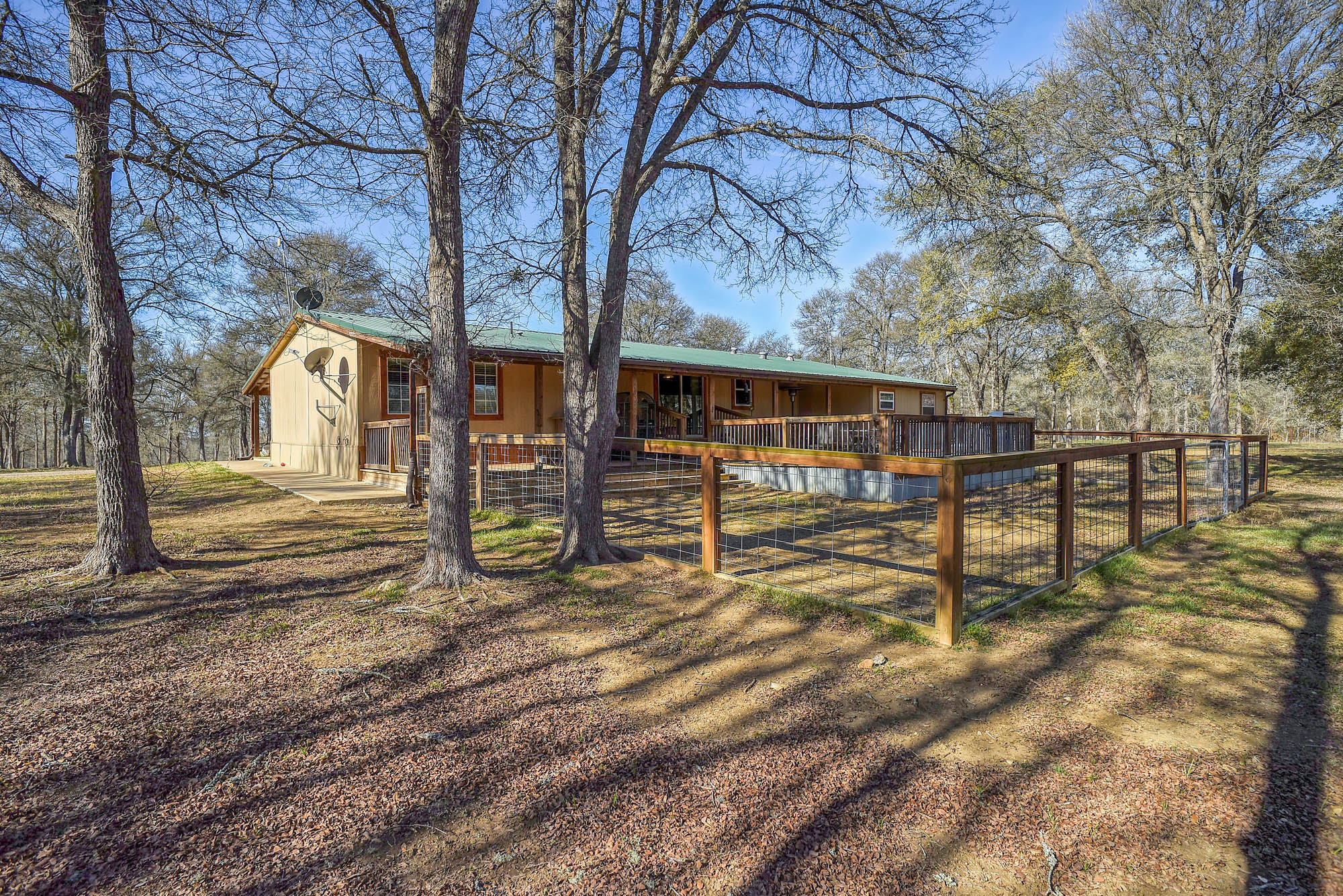 main property photo 20