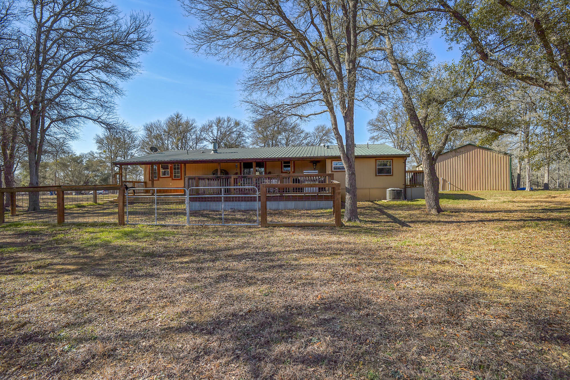 main property photo 21