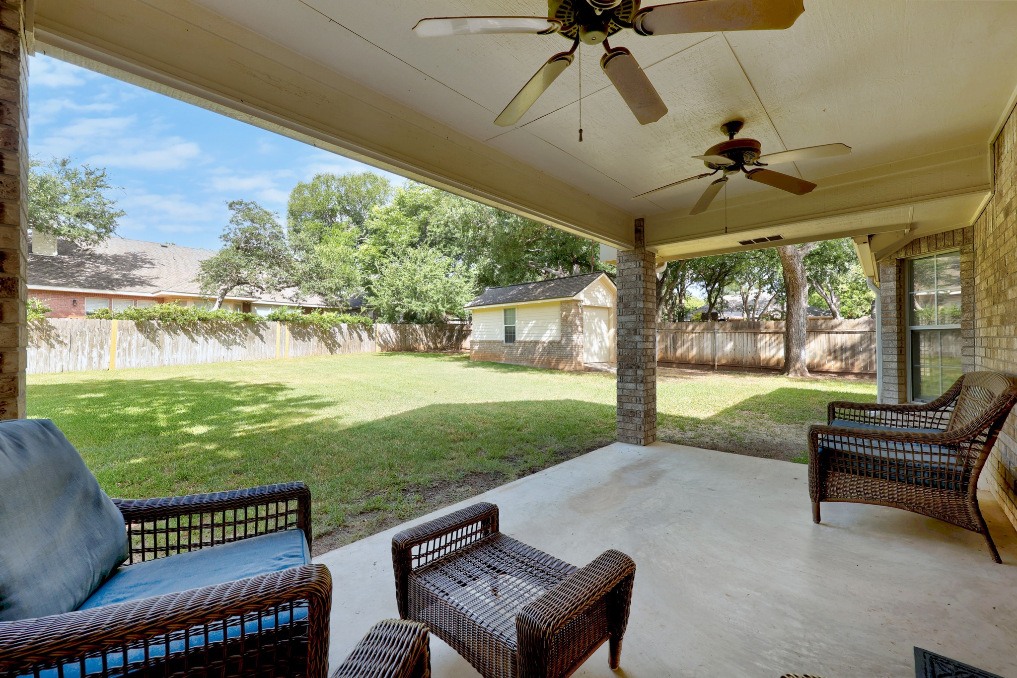 main property photo 33
