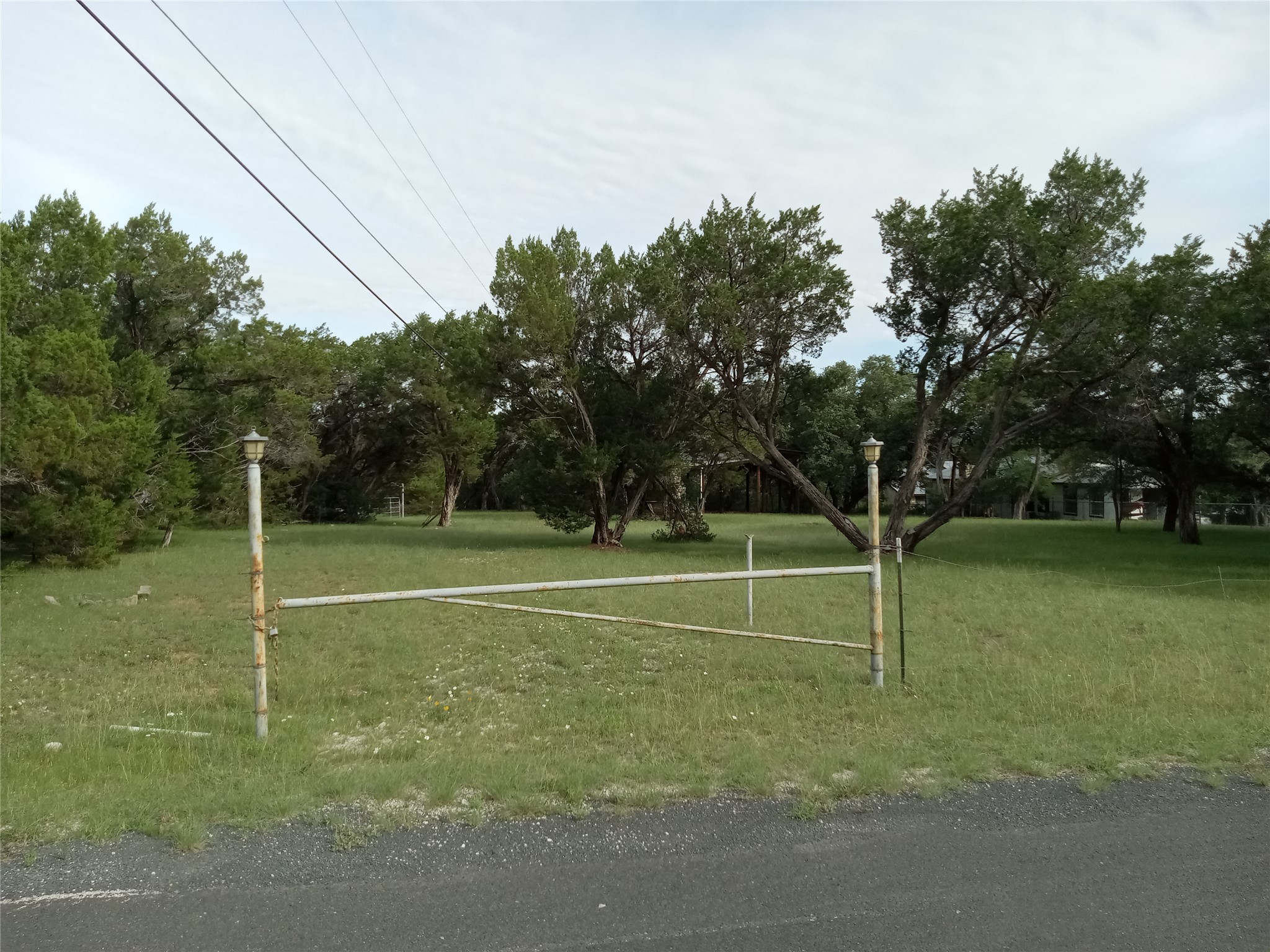 main property photo 27