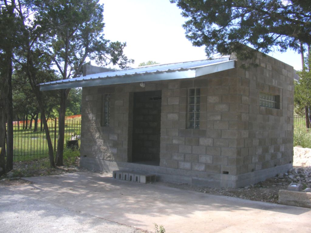 main property photo 39