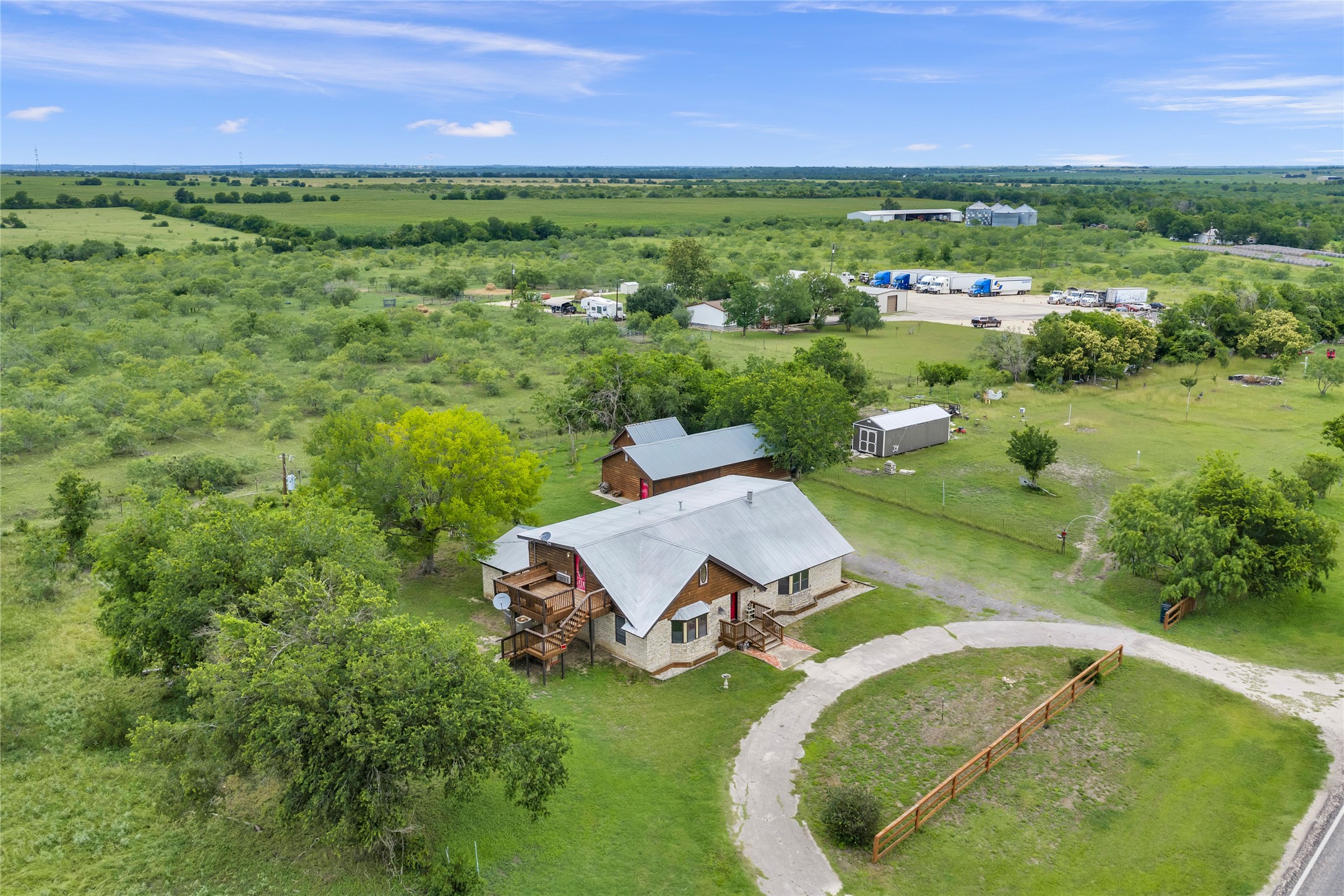 main property photo 1