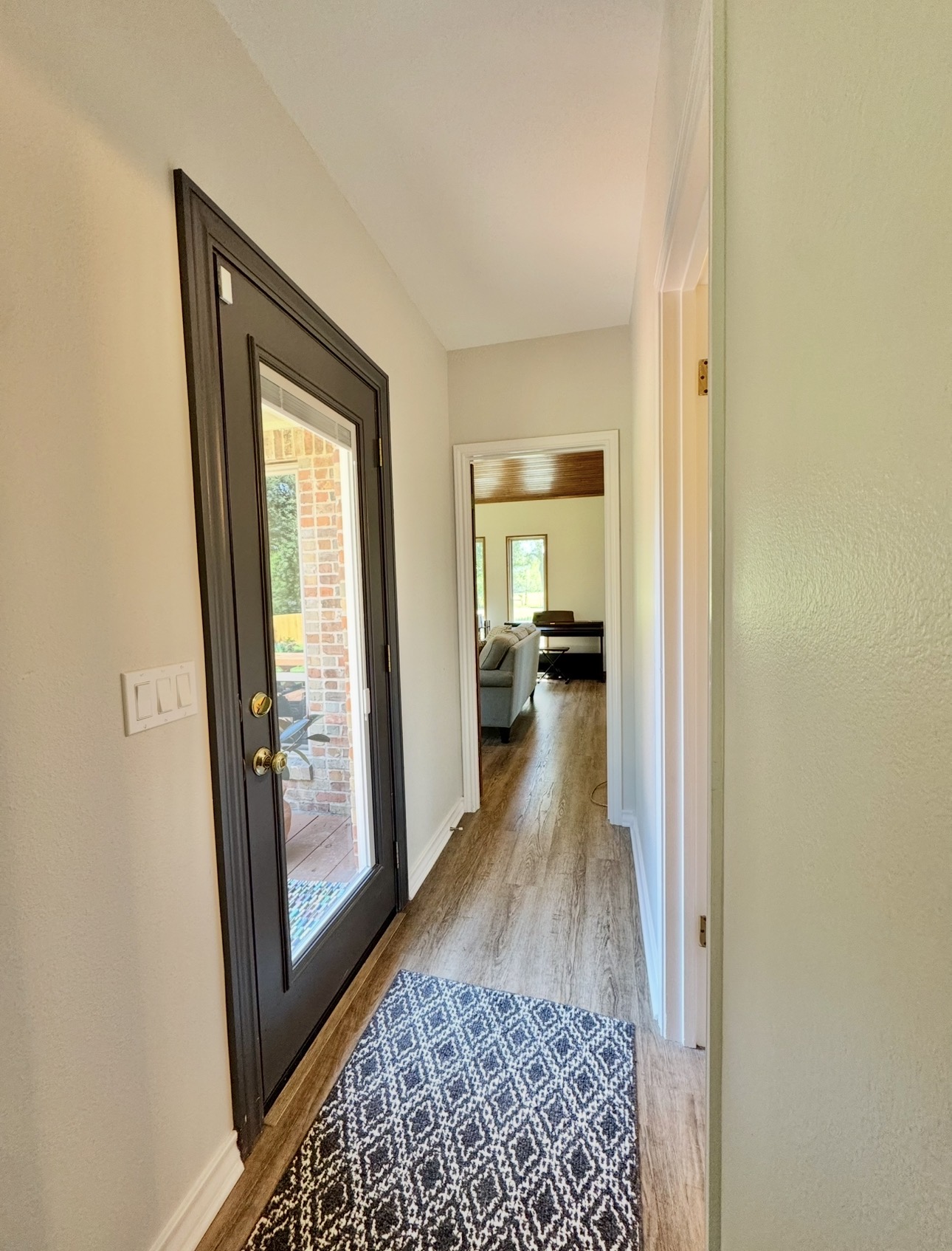 main property photo 31