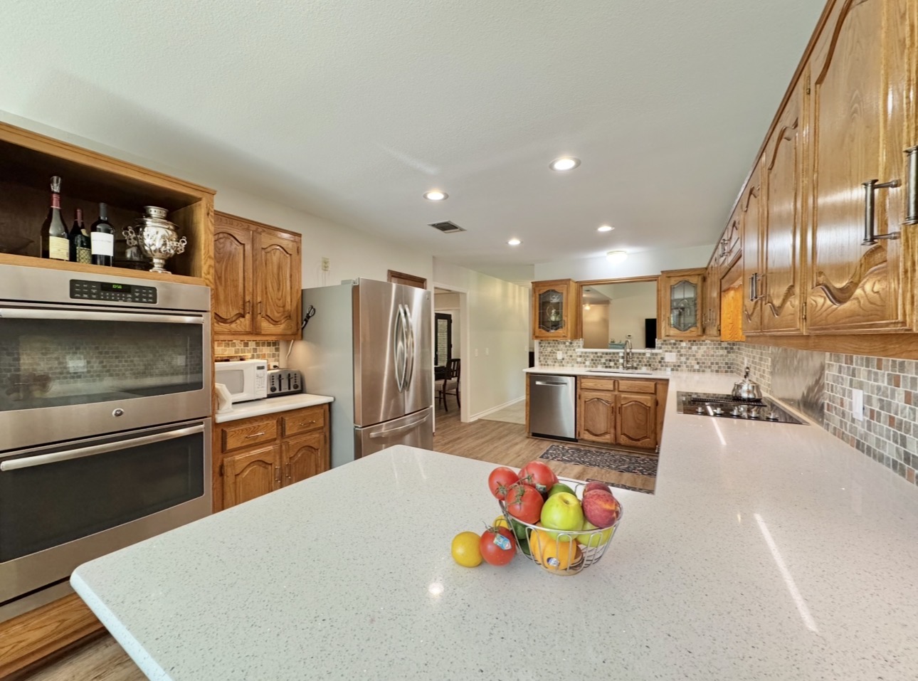 main property photo 8