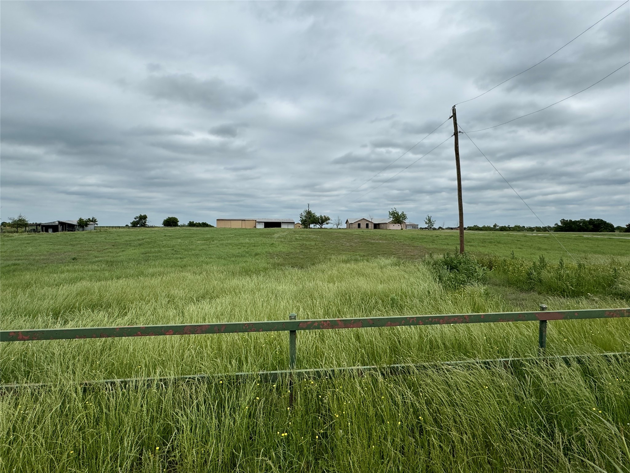 main property photo 7