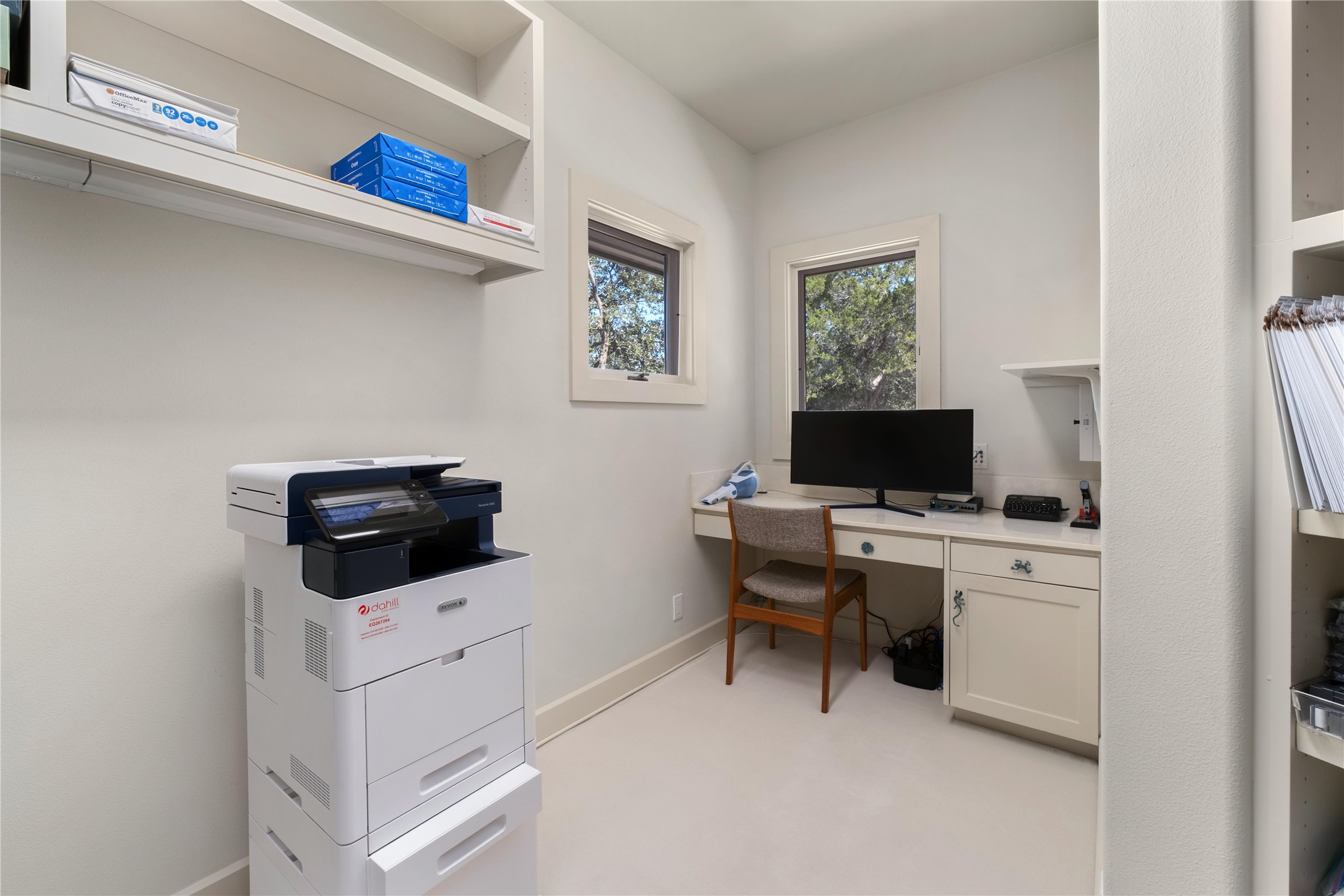 main property photo 23