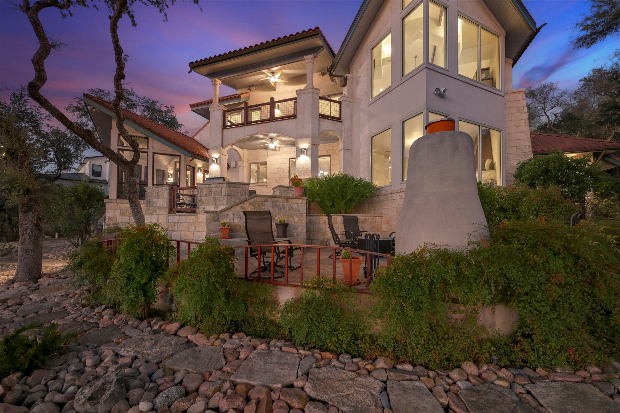 main property photo 35