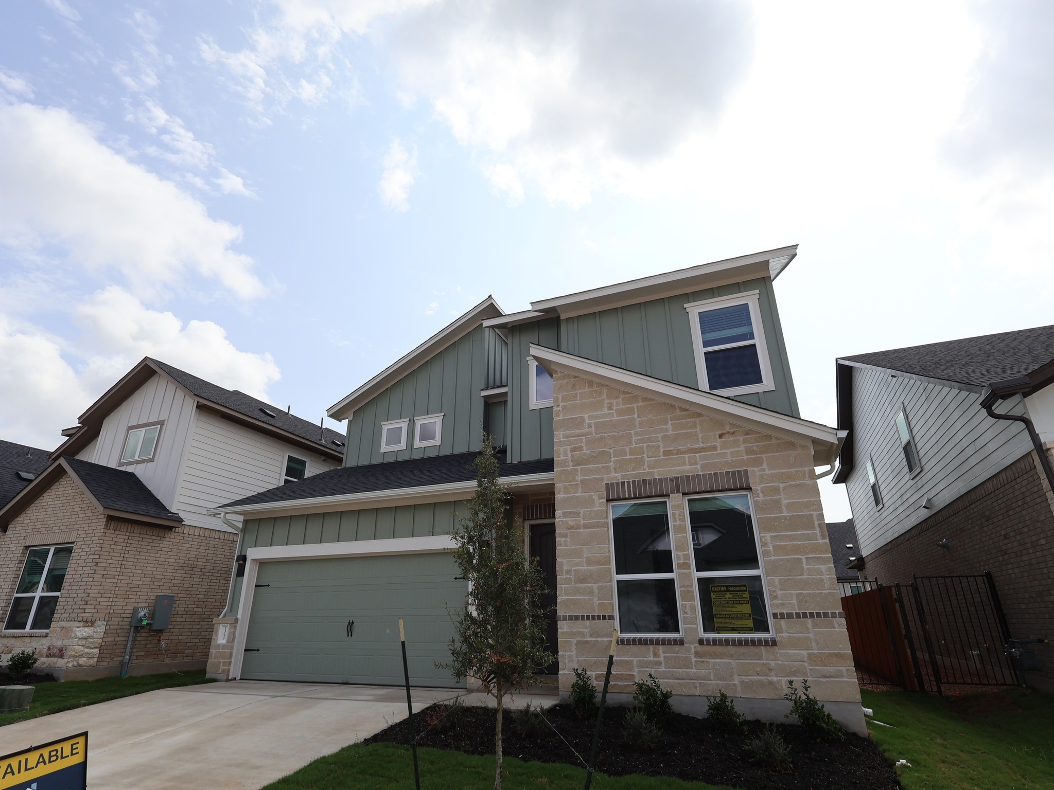 main property photo 31