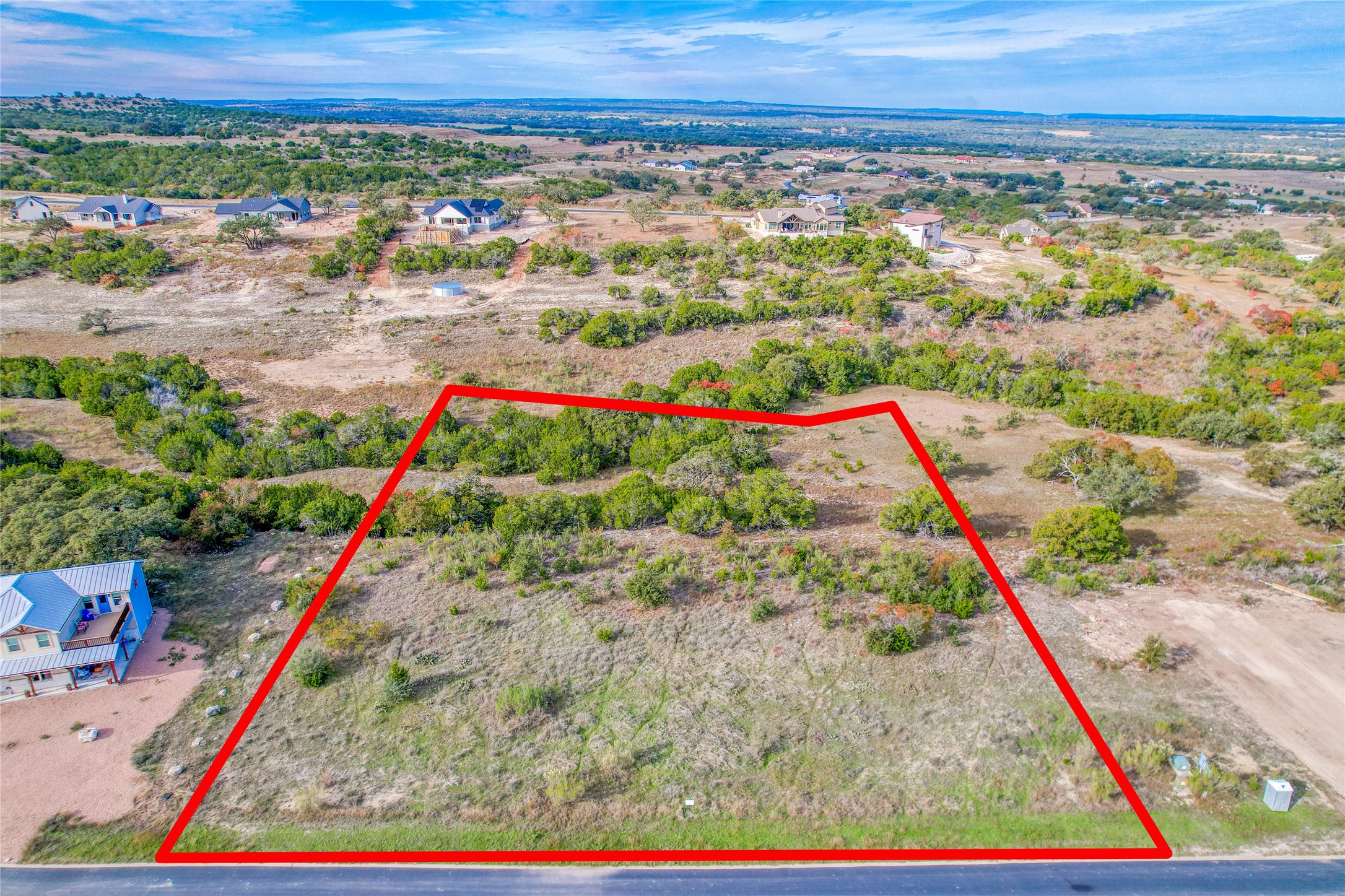 main property photo 11