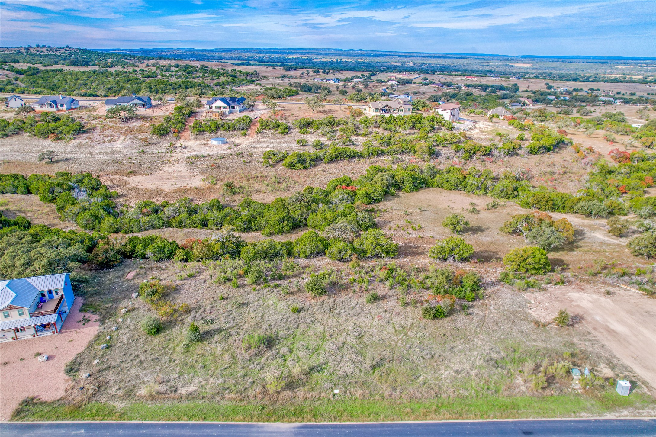 main property photo 13