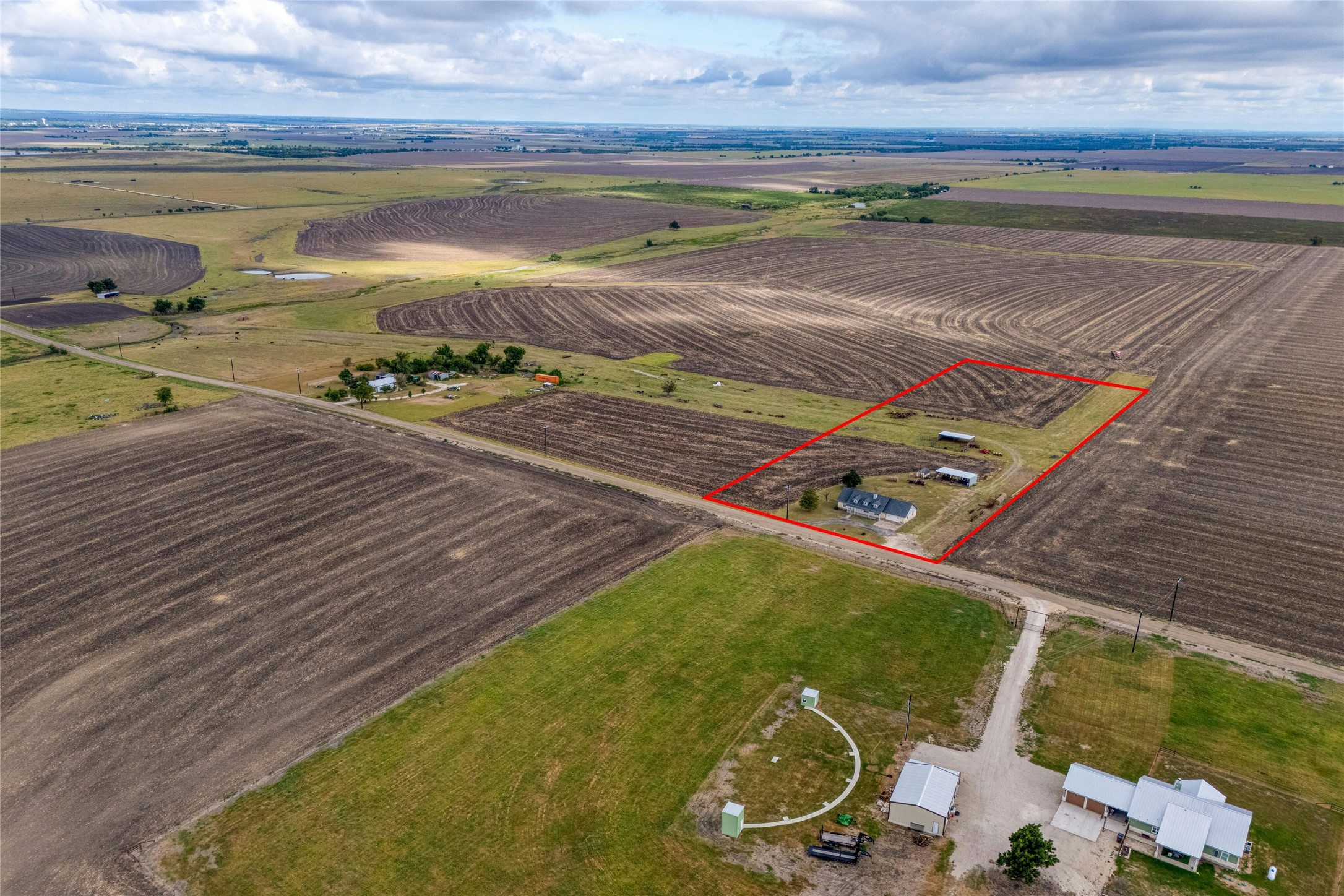 main property photo 5