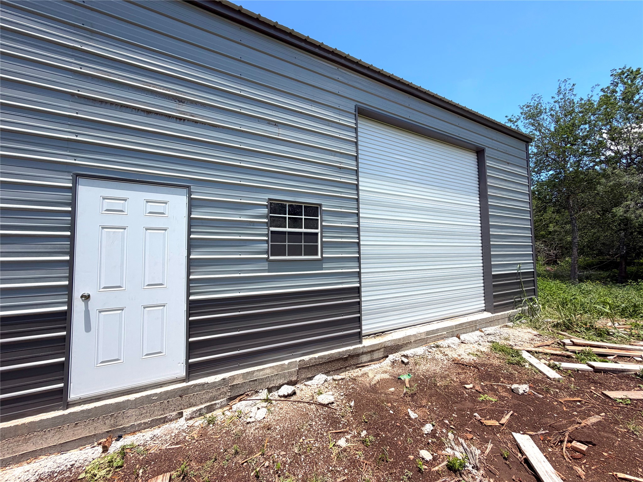 main property photo 10