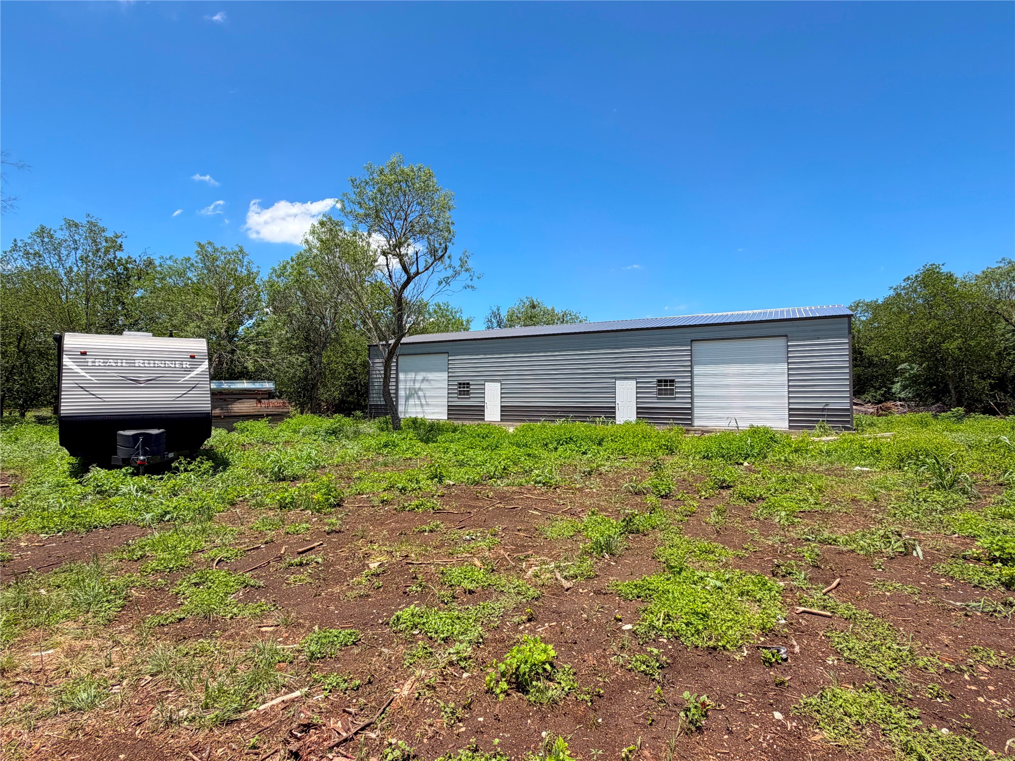 main property photo 13