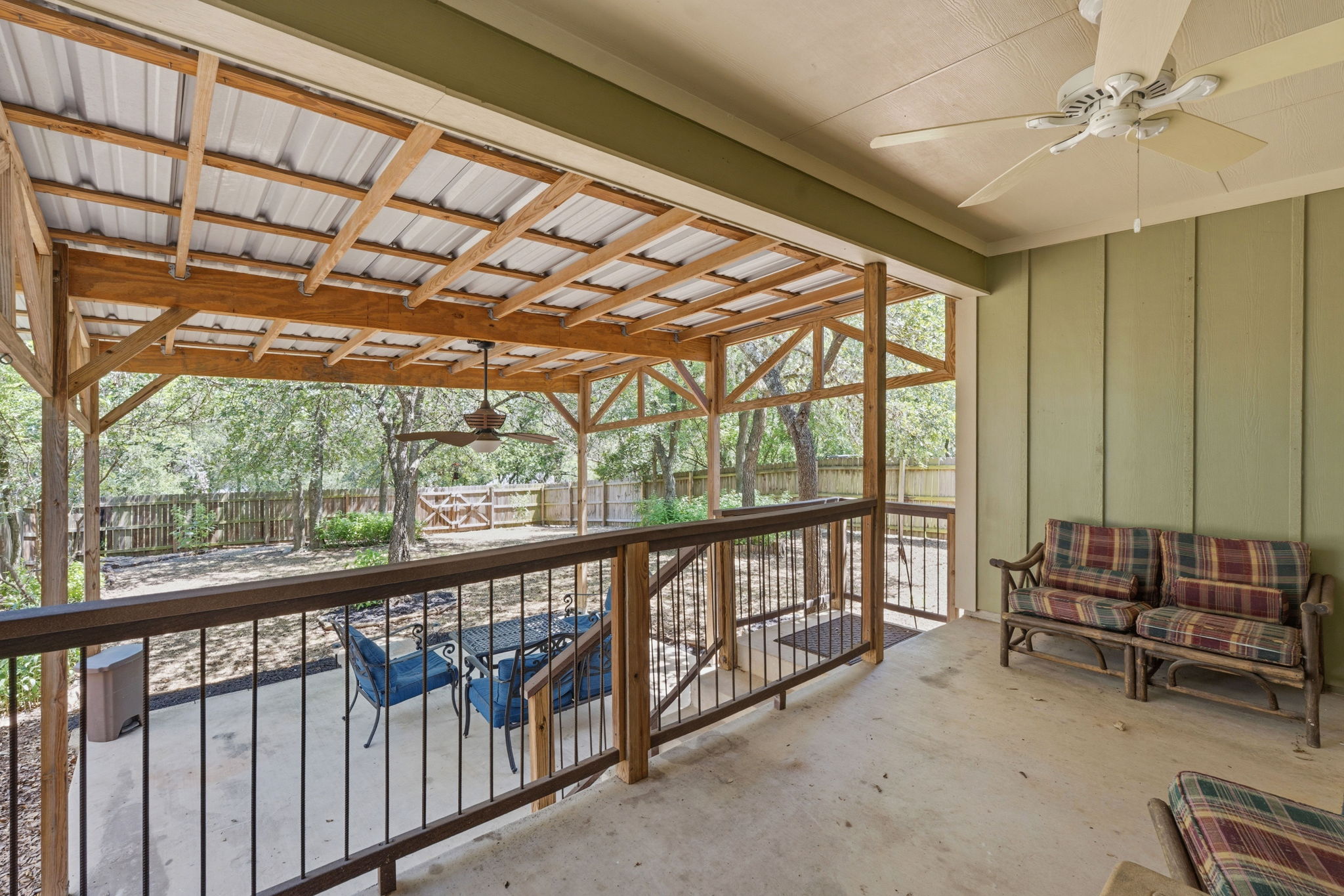 main property photo 17
