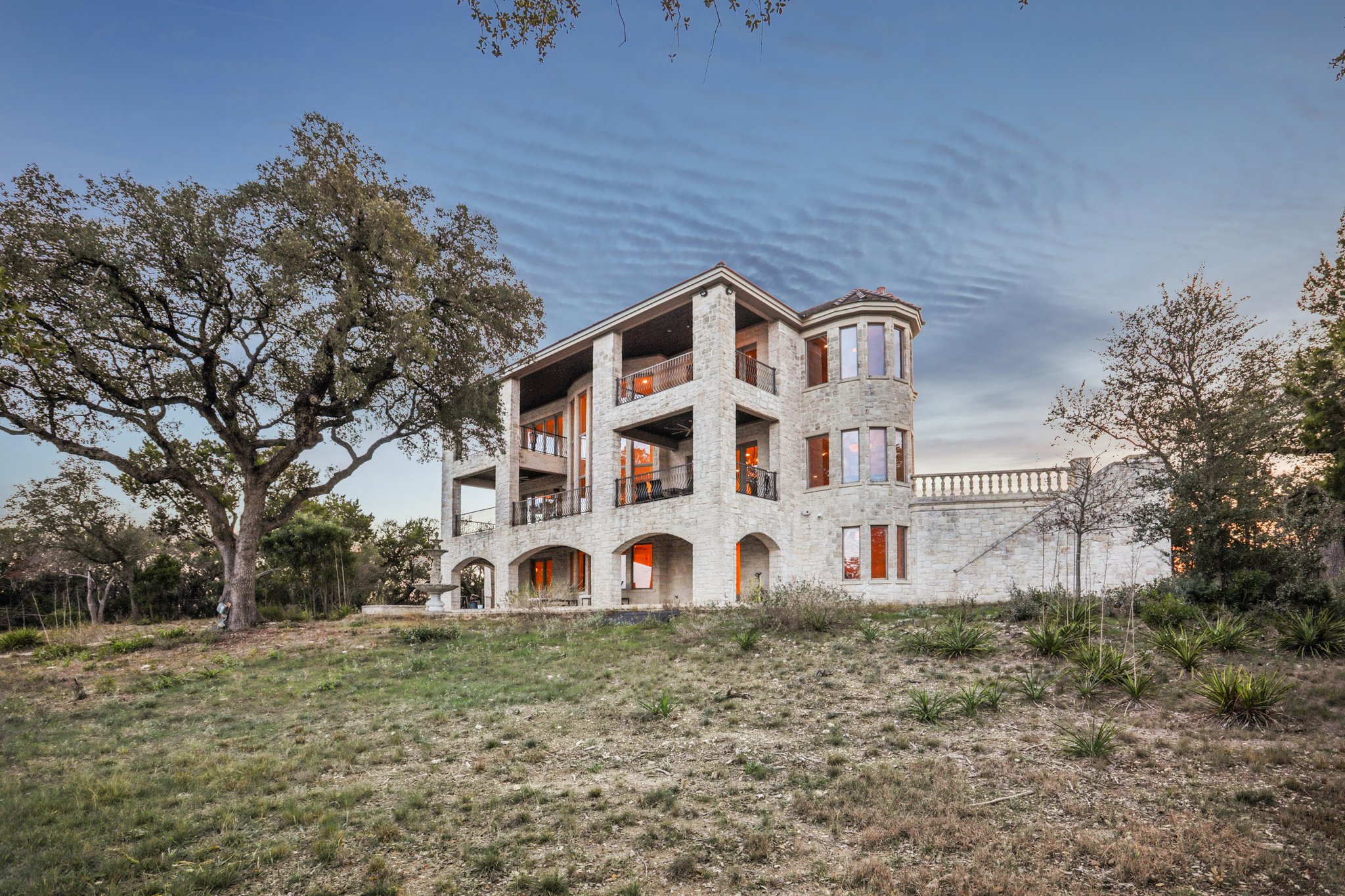 main property photo 35