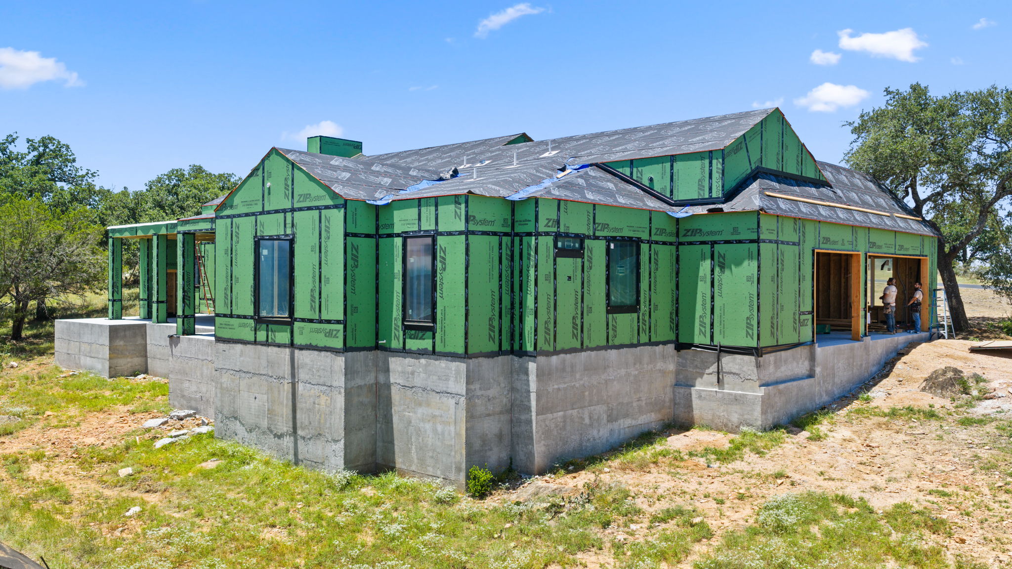main property photo 27
