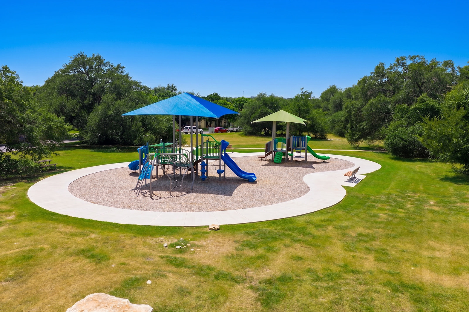 main property photo 21