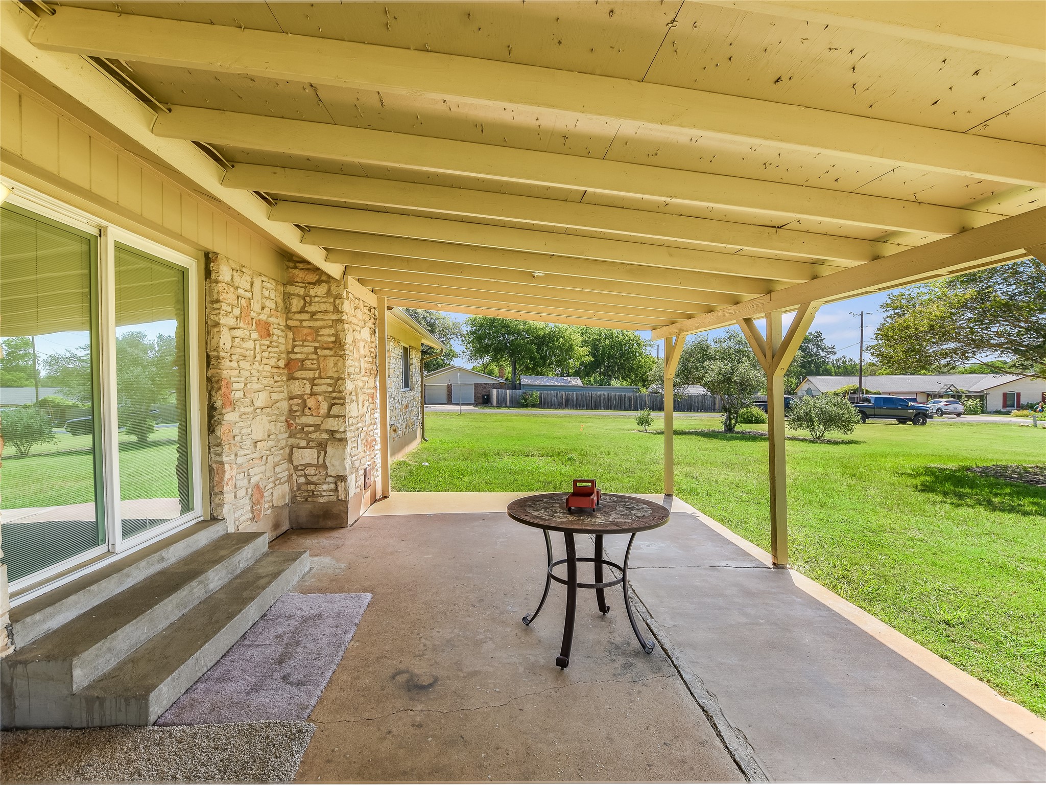 main property photo 38