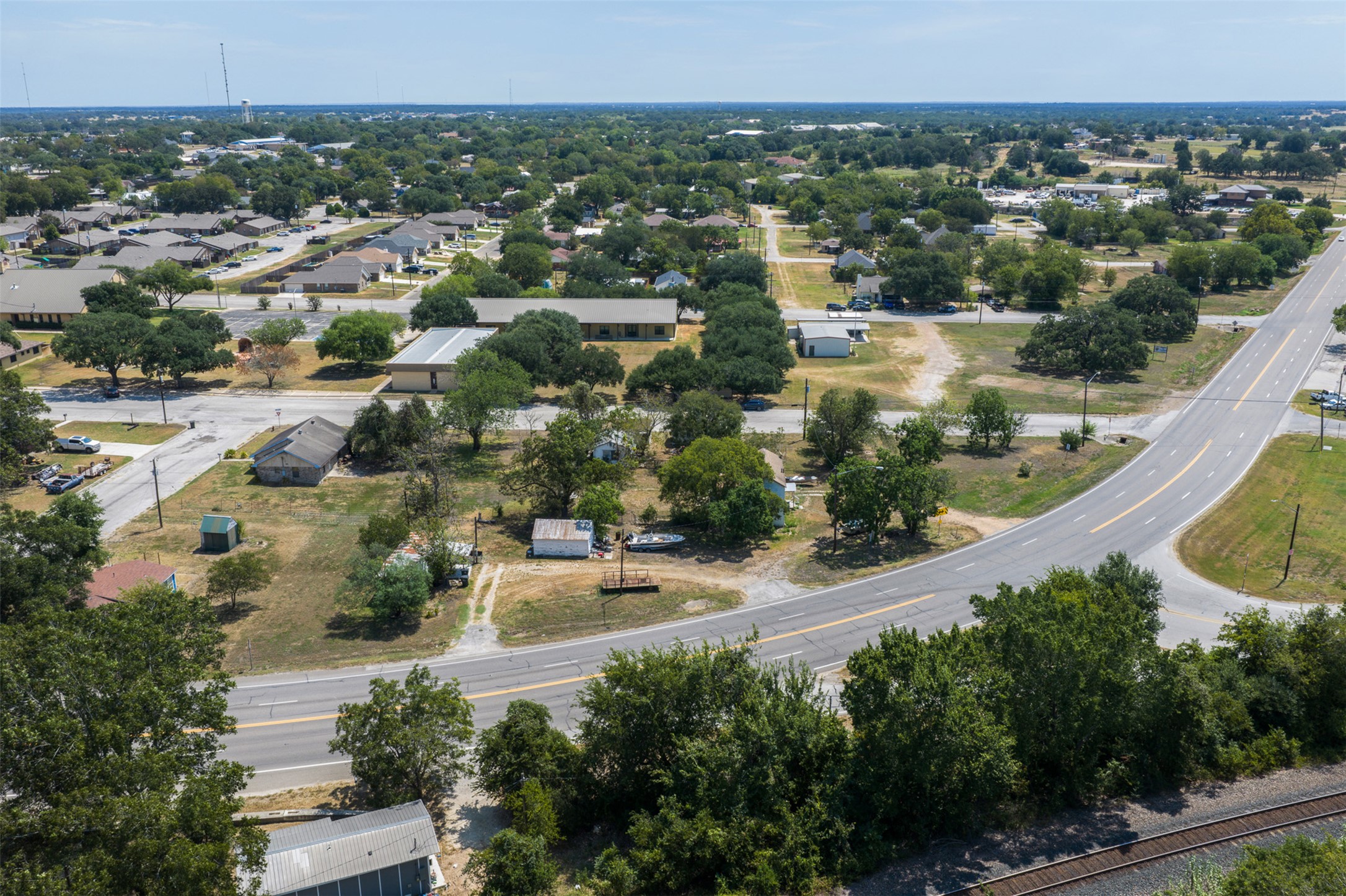 main property photo 19