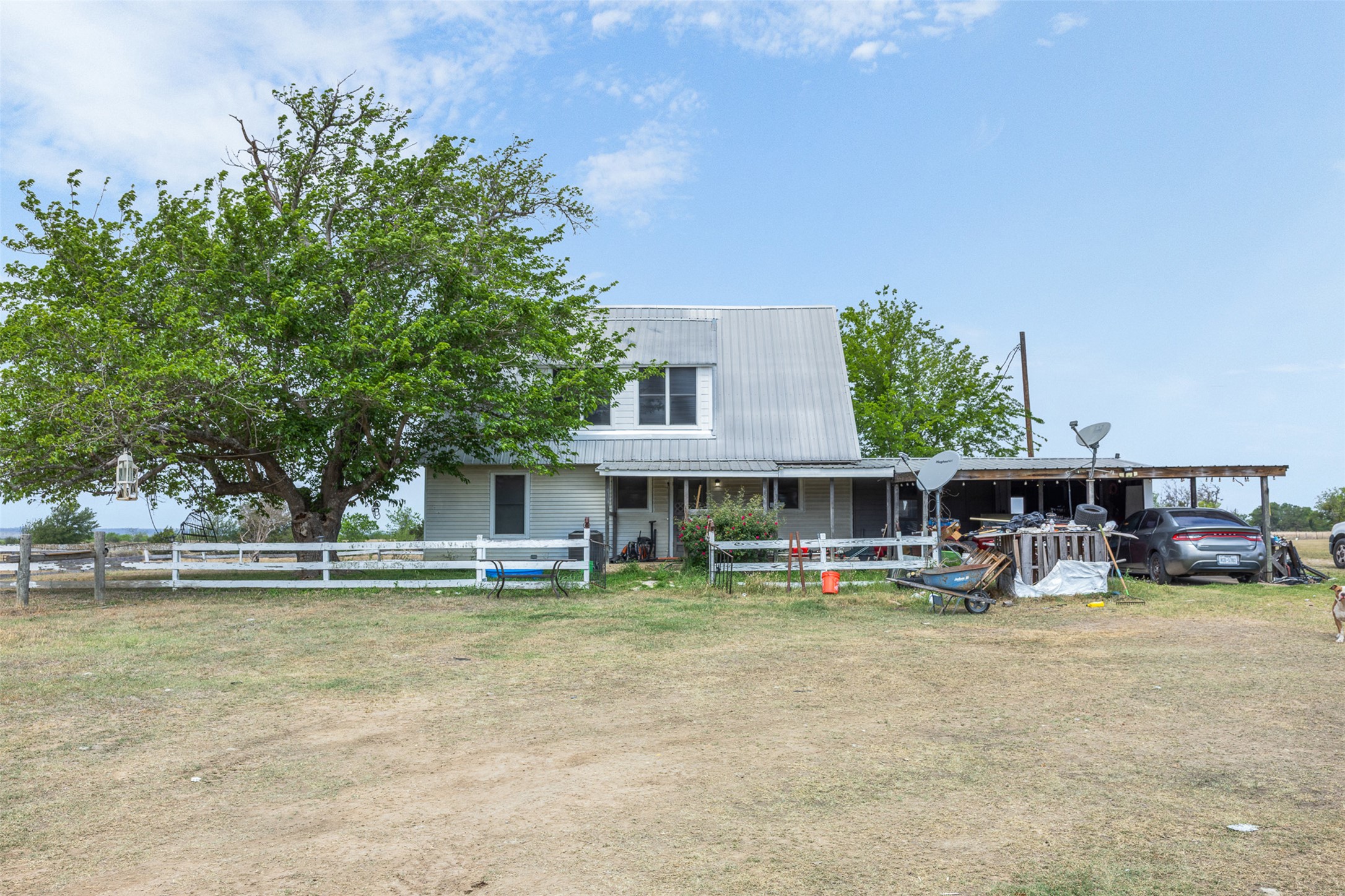 main property photo 19