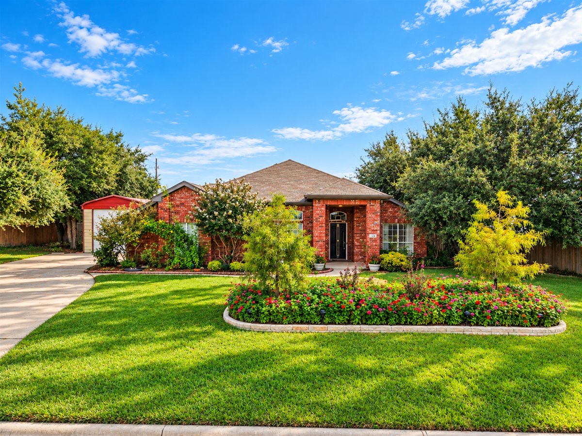 main property photo 3