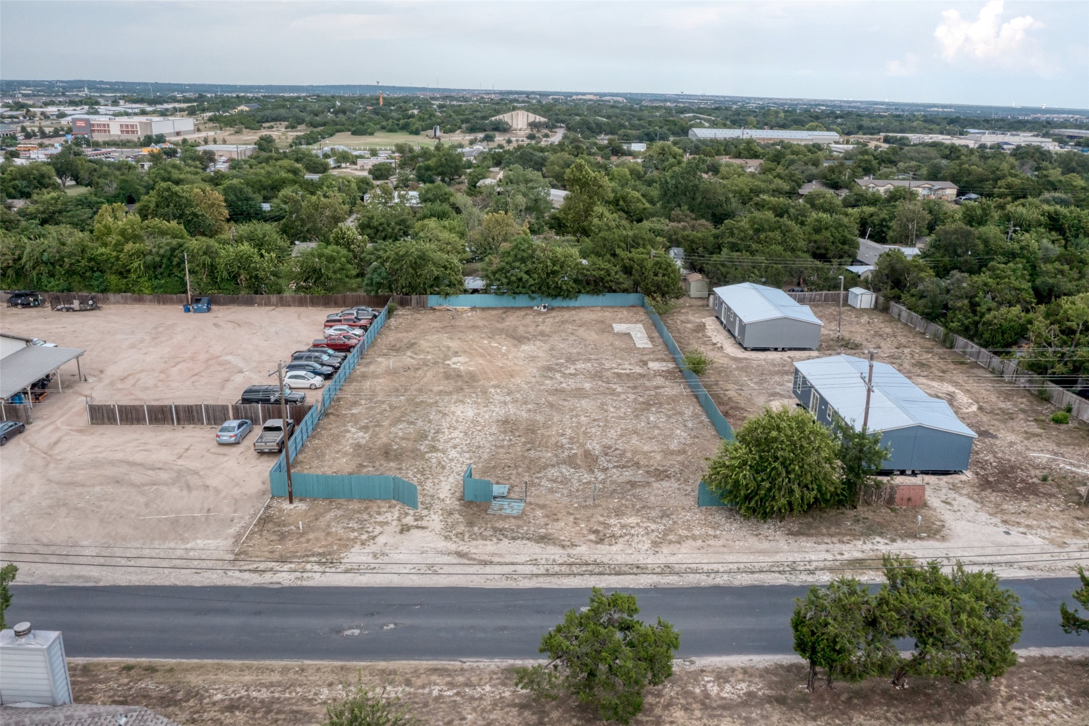 main property photo 3