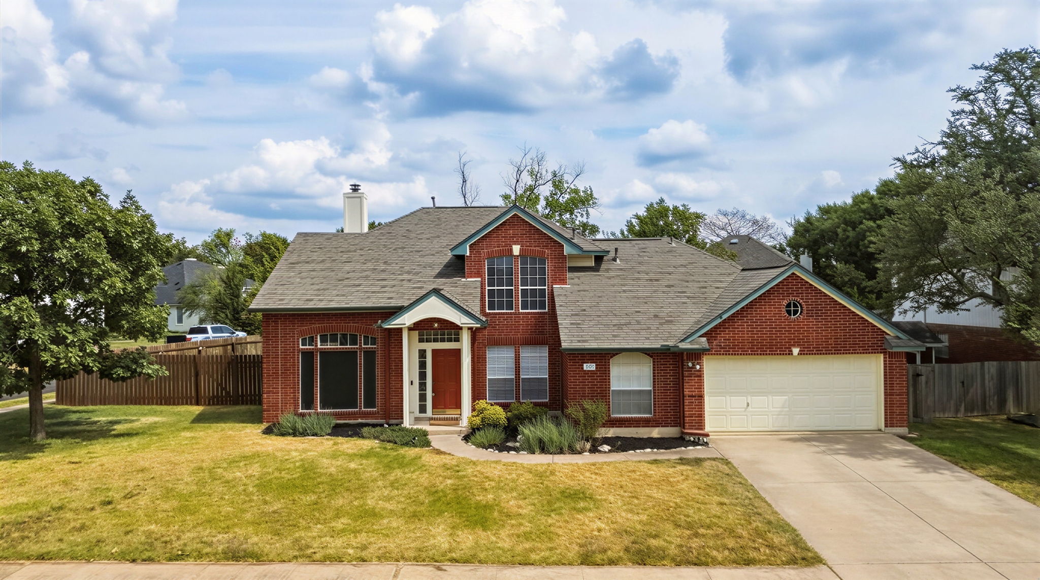 main property photo 2